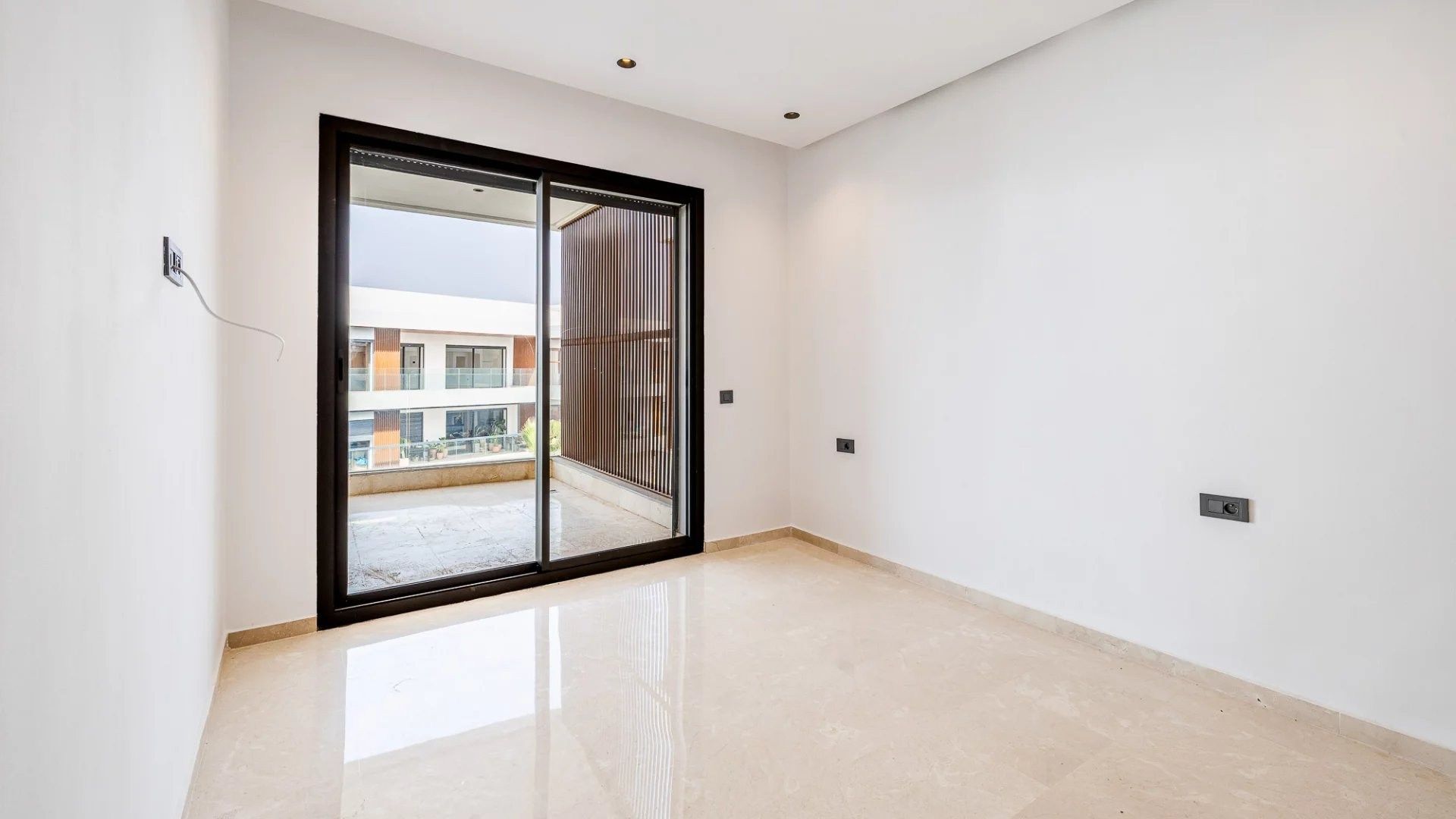 Louer Appartement 5 pièces 214 m² Casablanca