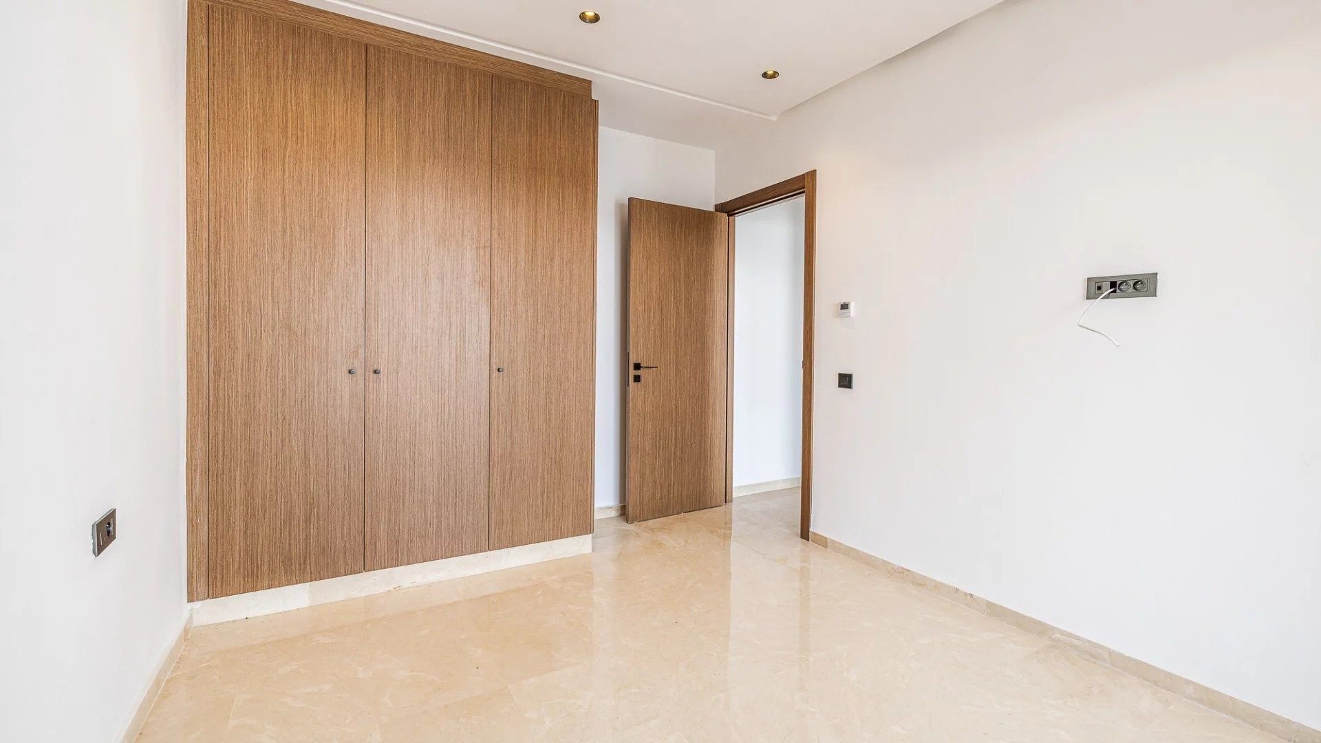 Louer Appartement 5 pièces 214 m² Casablanca