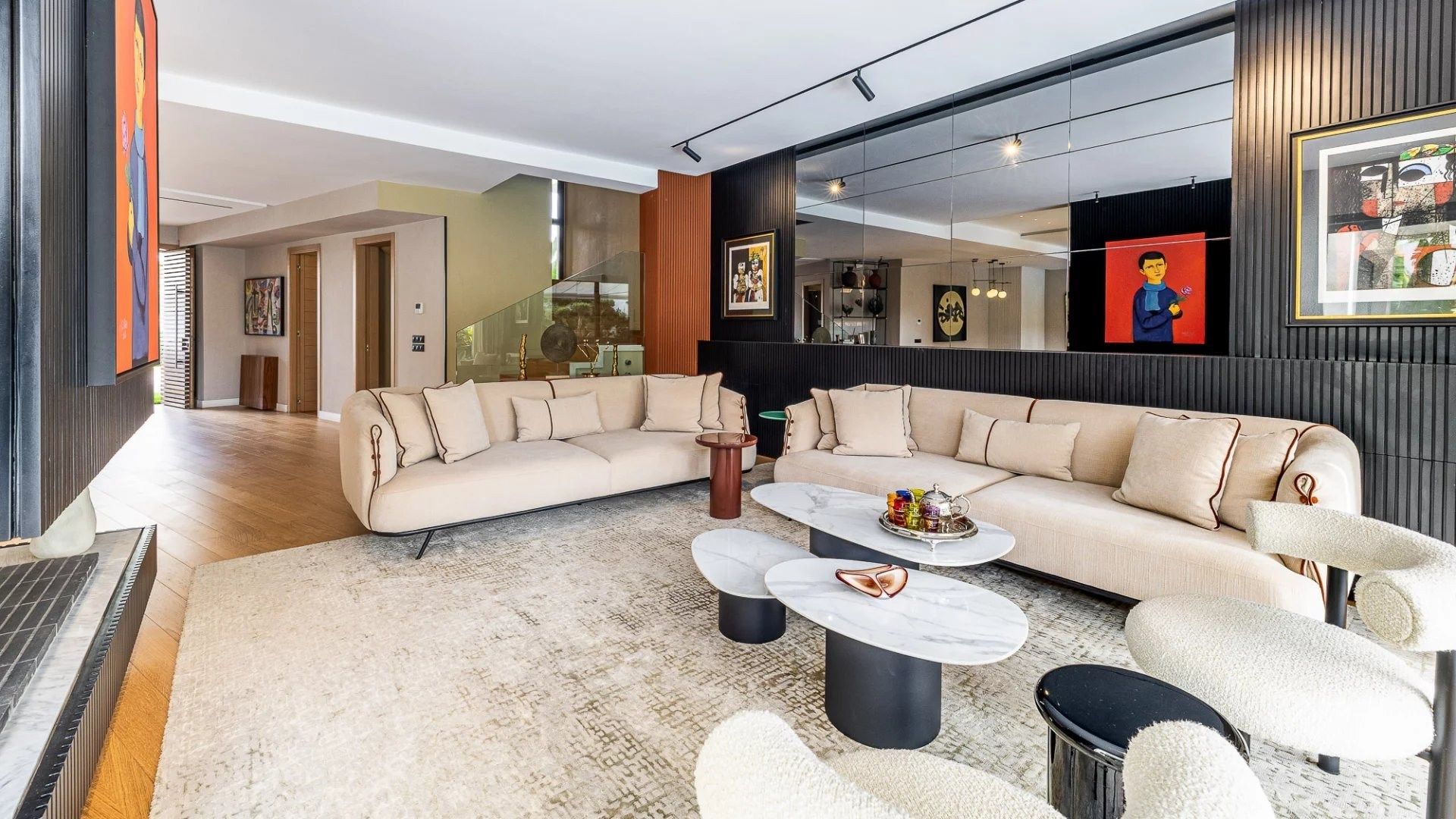 Rent Villa 7&nbsp;rooms 330&nbsp;m² Casablanca