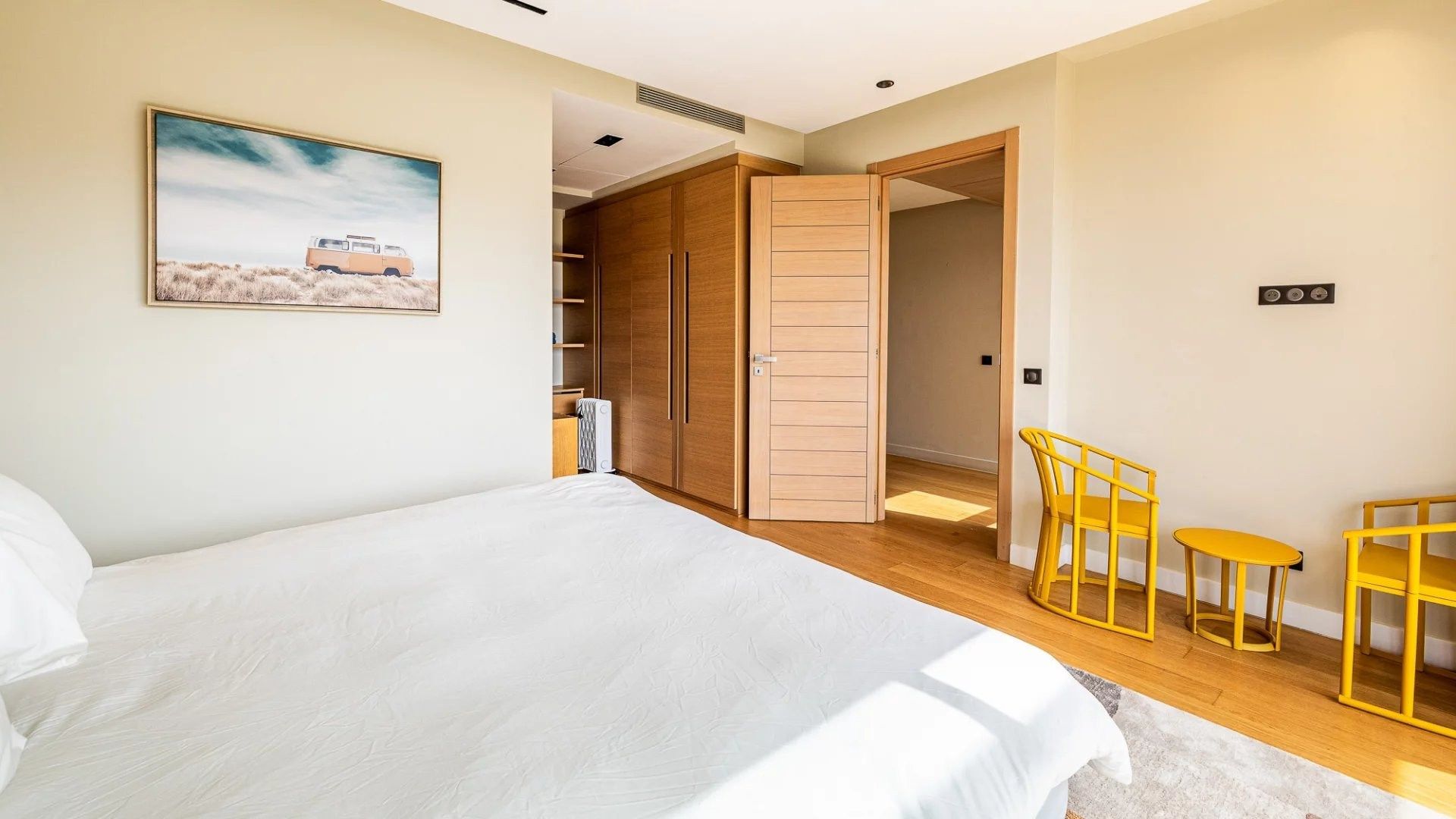 Rent Villa 7&nbsp;rooms 330&nbsp;m² Casablanca