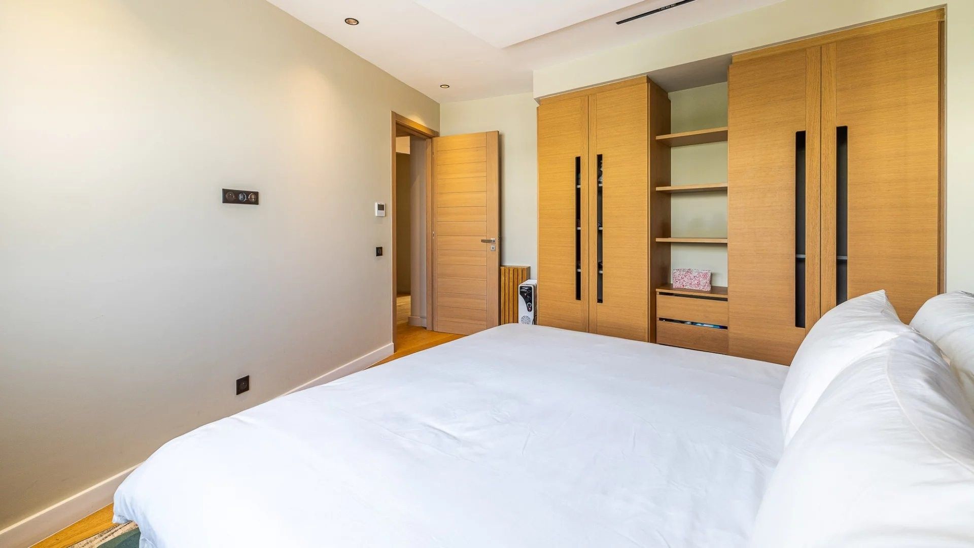 Louer Villa 7 pièces 330 m² Casablanca