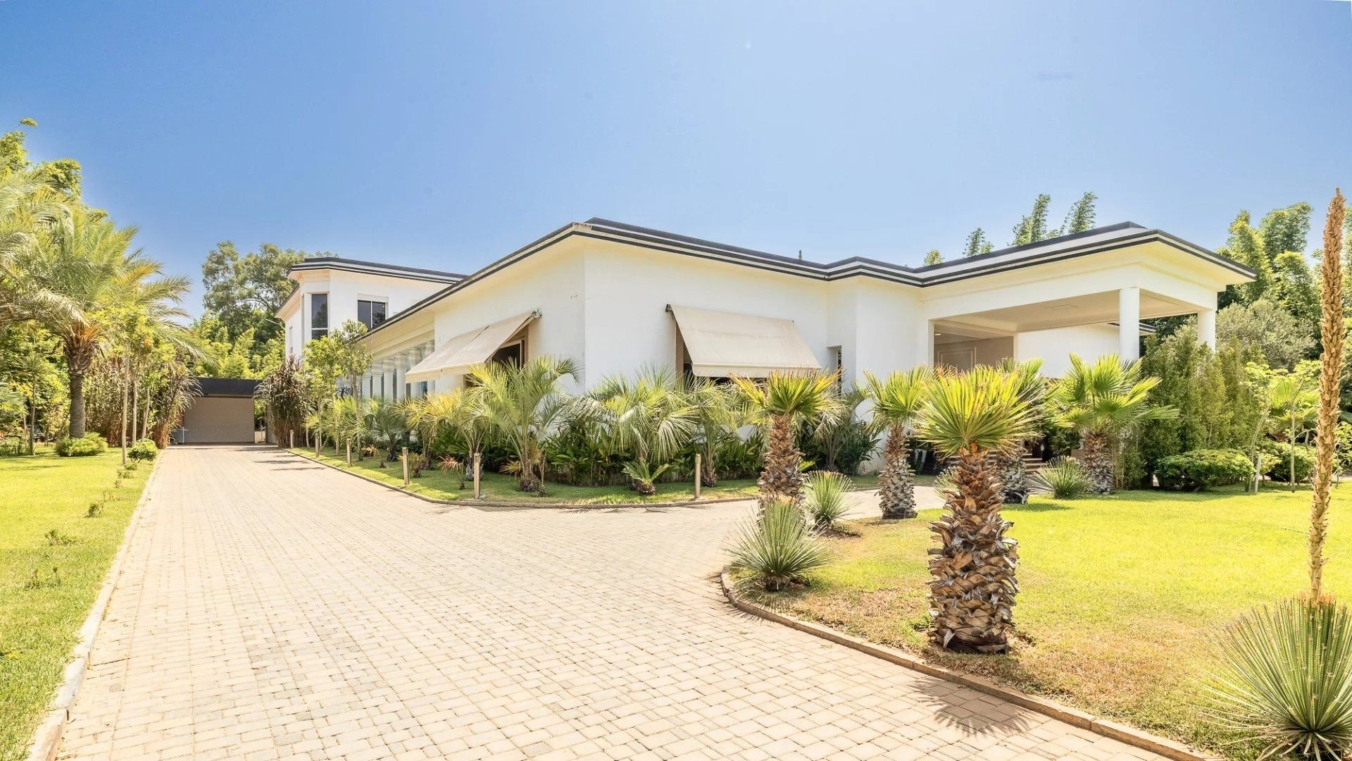 Acheter Palais 11&nbsp;pièces 2200&nbsp;m² Rabat
