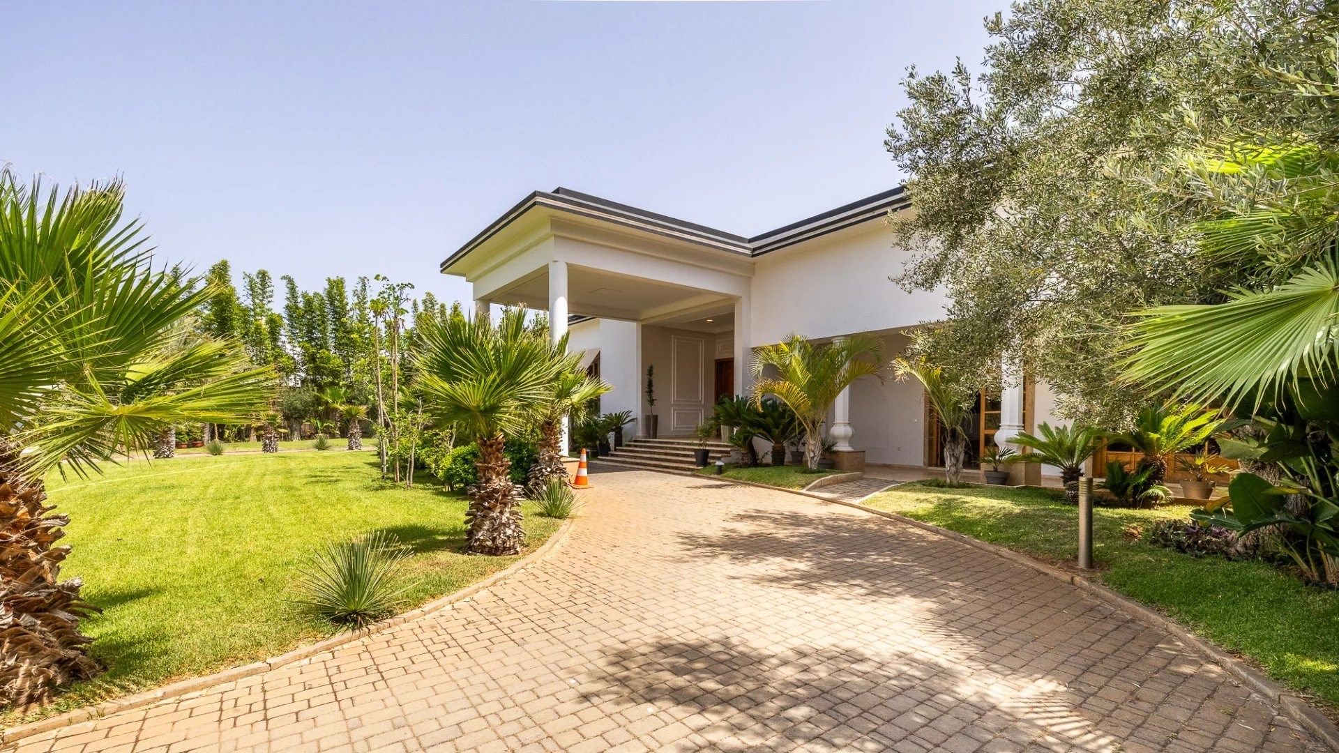 Acheter Palais 11&nbsp;pièces 2200&nbsp;m² Rabat