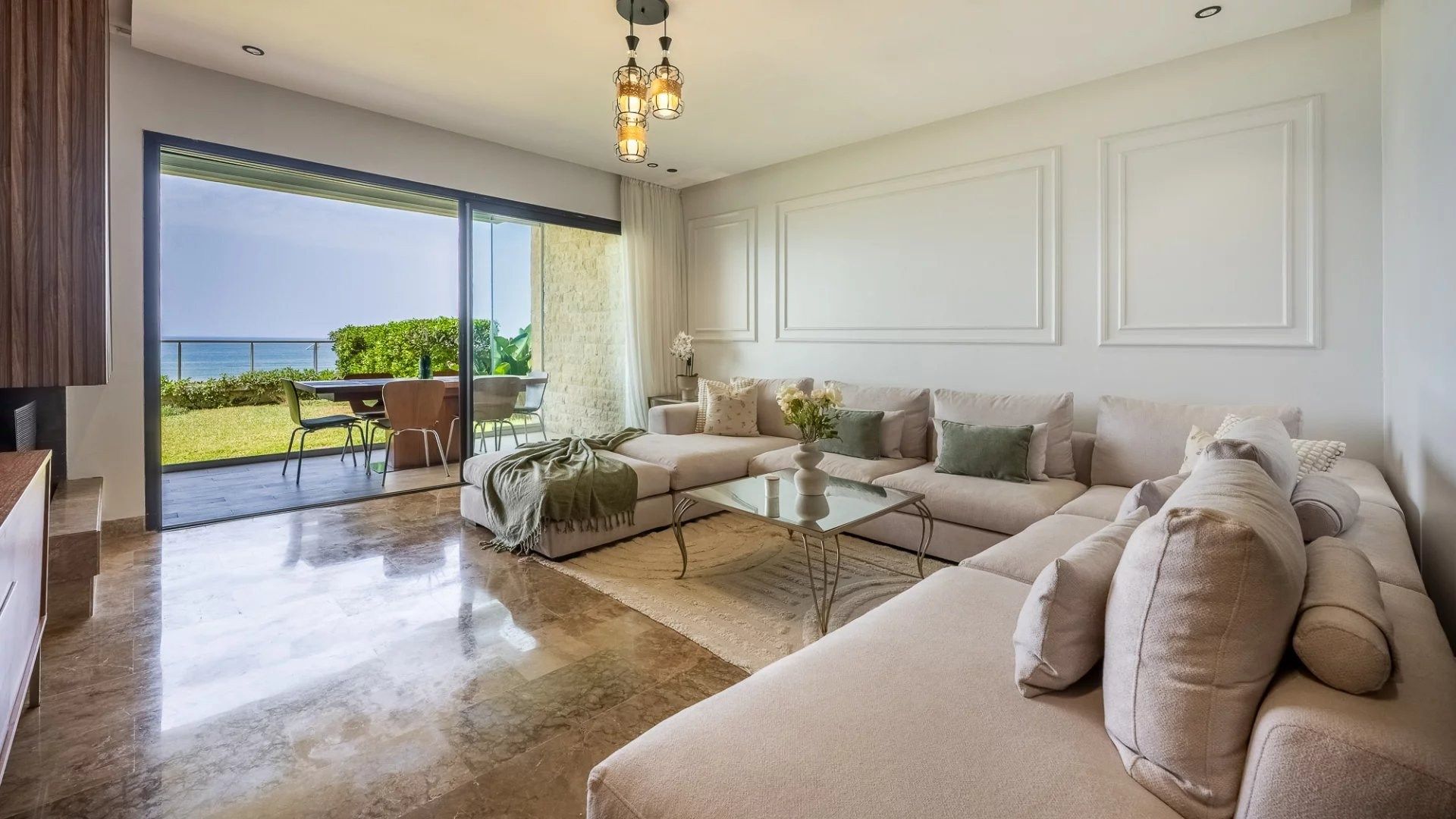 Buy Apartment 4 rooms 117 m² Salé