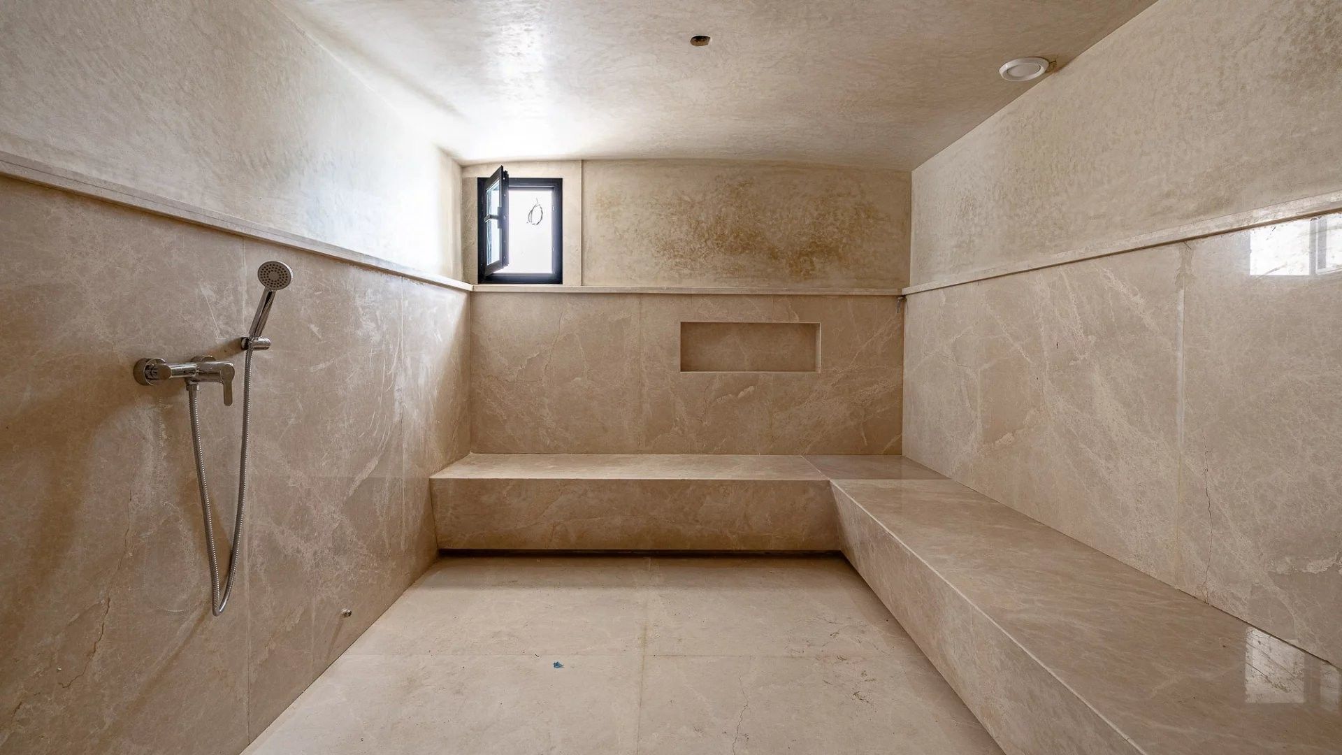 Acheter Villa 7 pièces 1060 m² Rabat