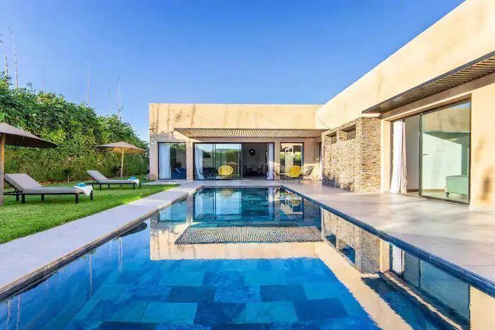 Louer Villa 7 pièces 320 m² Marrakech