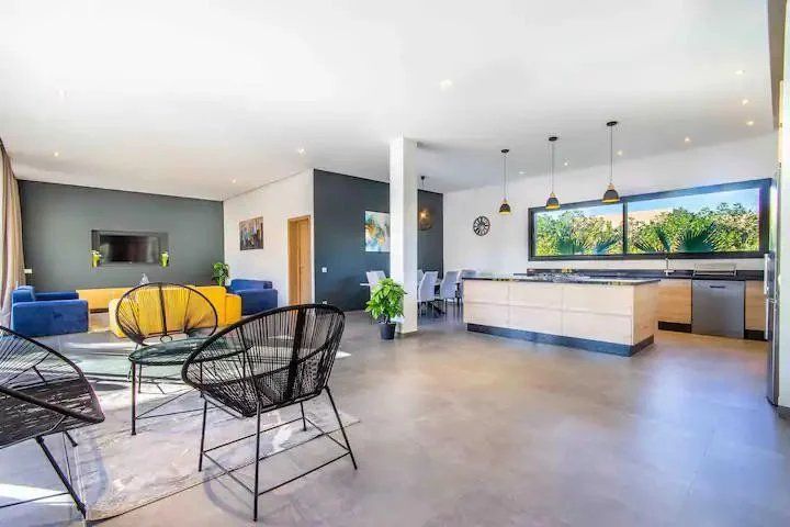 Louer Villa 7 pièces 320 m² Marrakech