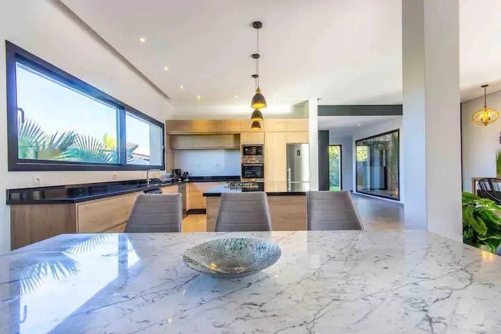 Louer Villa 7 pièces 320 m² Marrakech