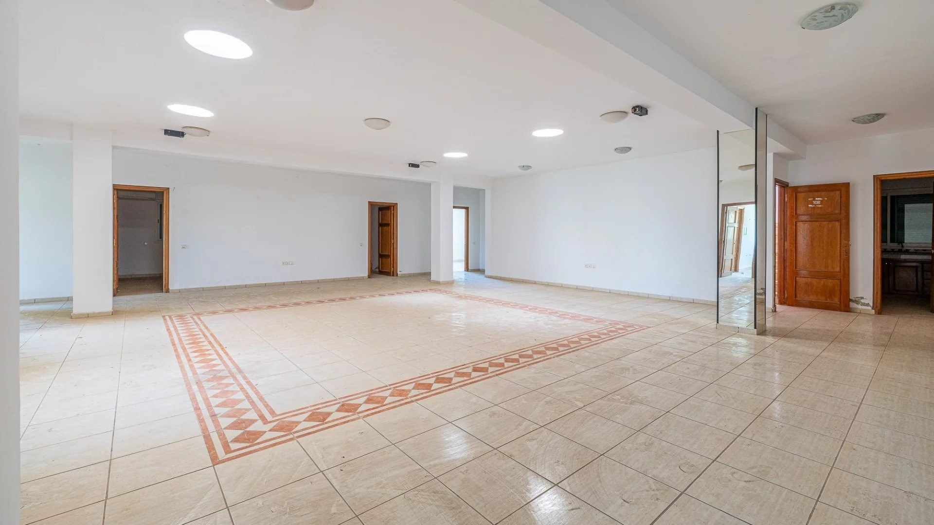 Acheter Villa 5 pièces 2176 m² Rabat