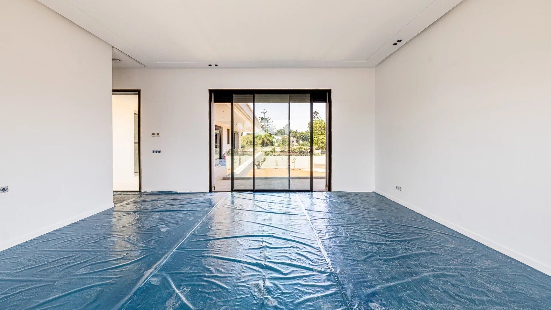 Louer Villa 7 pièces 1060 m² Rabat