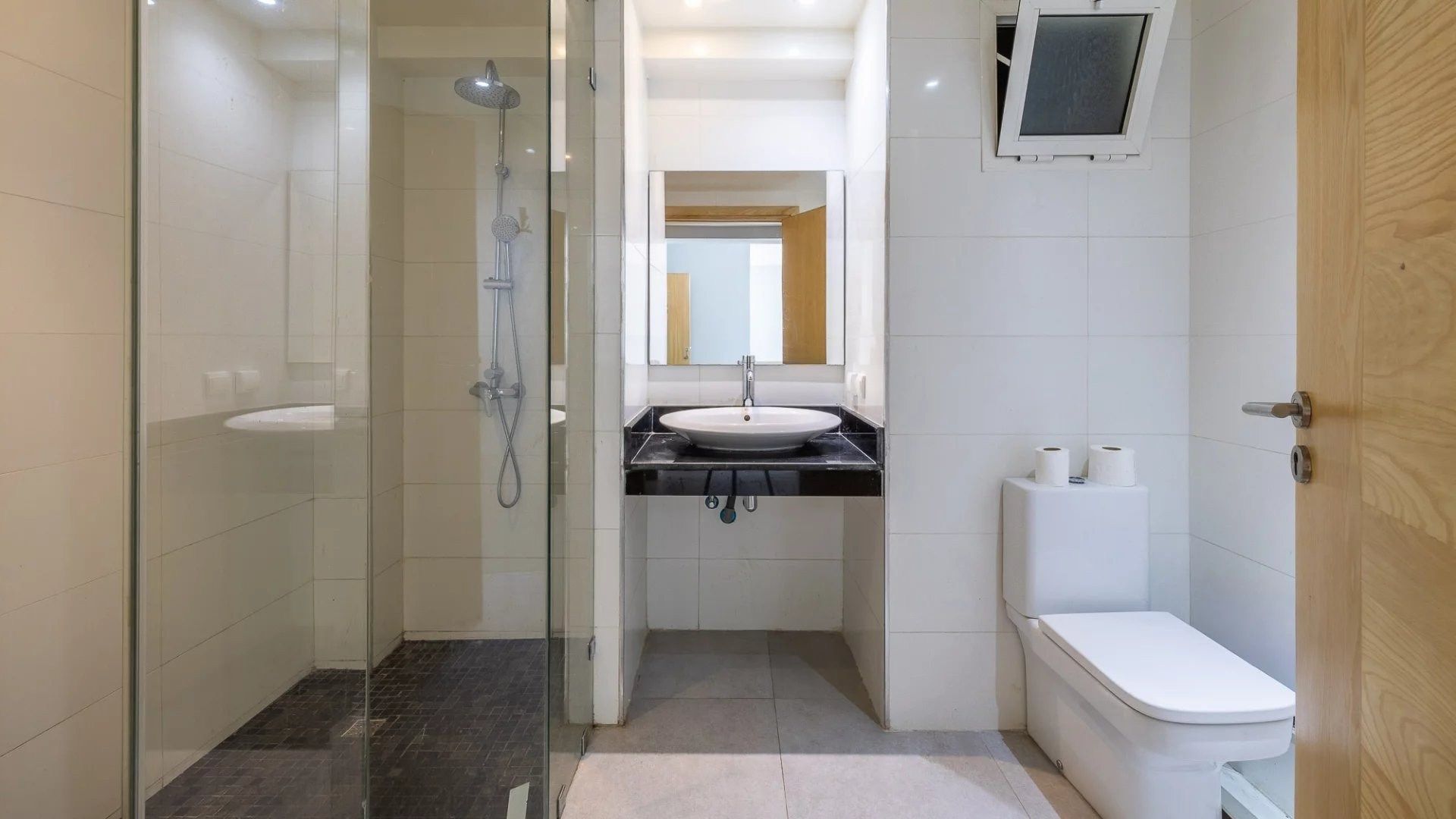 Rent Villa 8 rooms 400 m² Casablanca