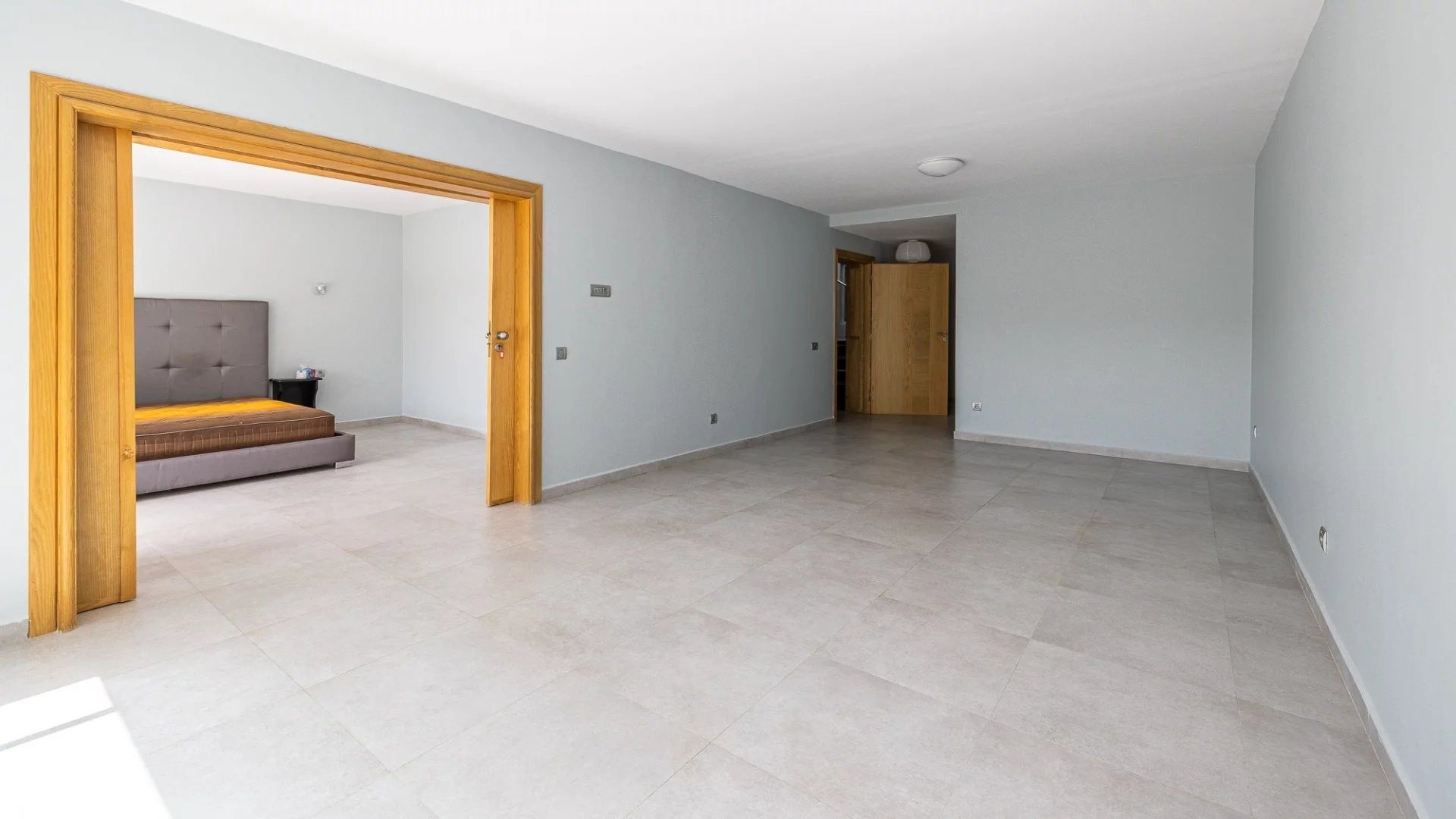 Rent Villa 8 rooms 400 m² Casablanca