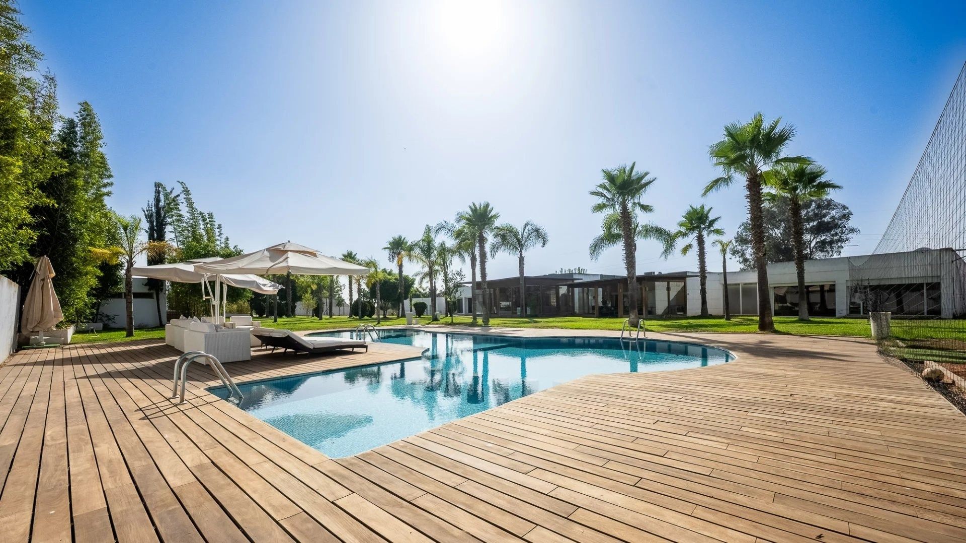 Acheter Villa 10&nbsp;pièces 1000&nbsp;m² Rabat