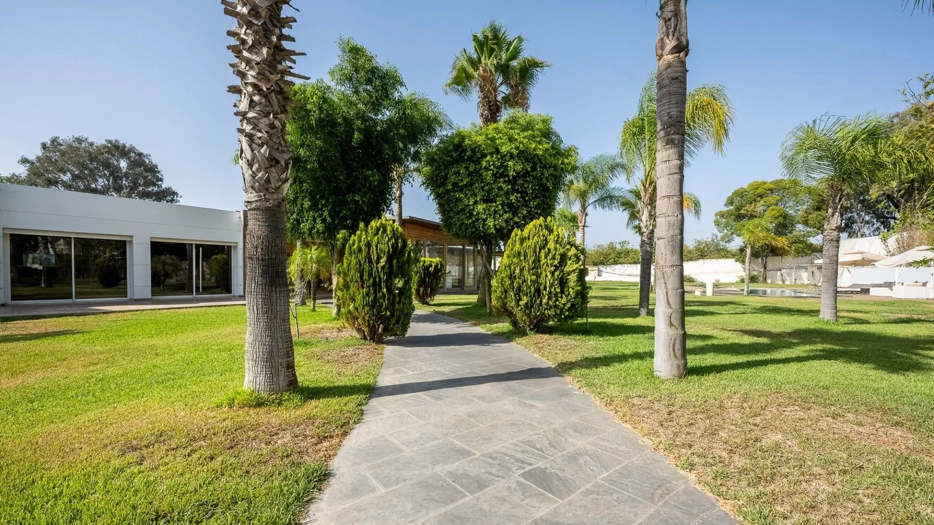 Acheter Villa 10&nbsp;pièces 1000&nbsp;m² Rabat