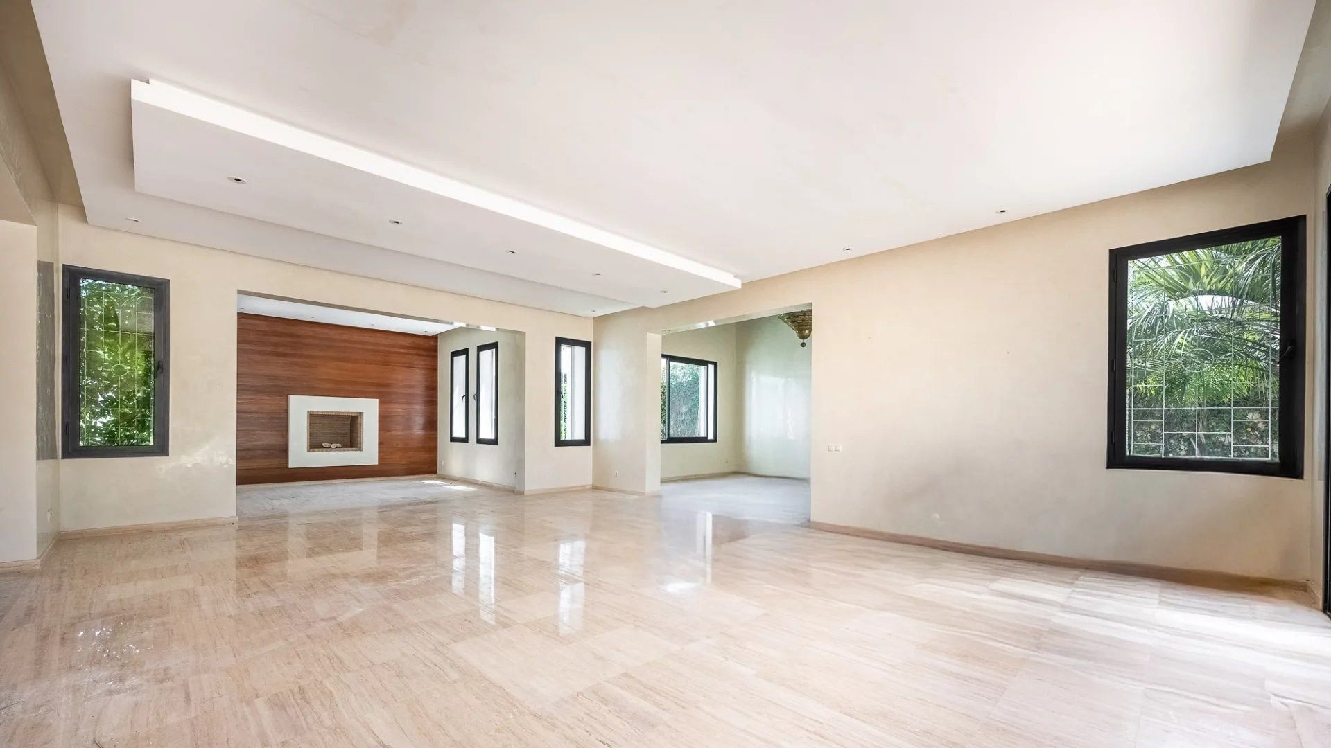 Louer Villa 12 pièces 750 m² Rabat