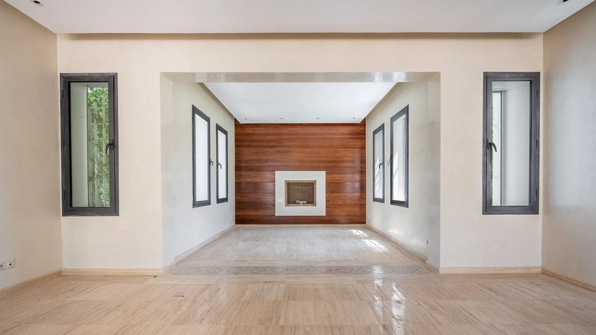 Louer Villa 12 pièces 750 m² Rabat