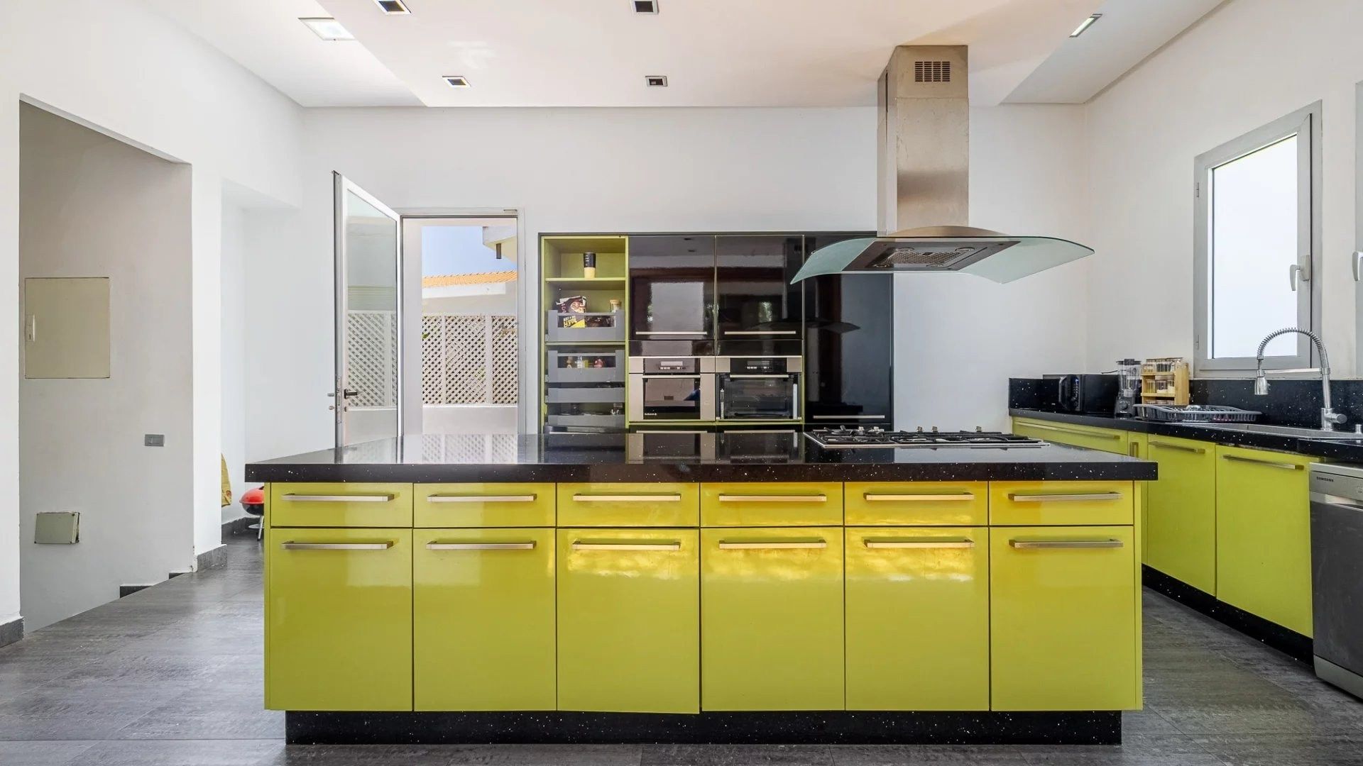 Louer Villa 8 pièces 800 m² Rabat