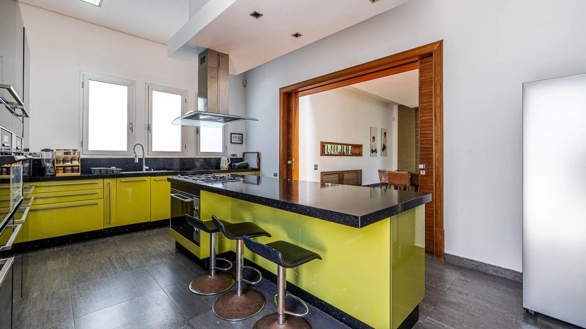 Louer Villa 8 pièces 800 m² Rabat