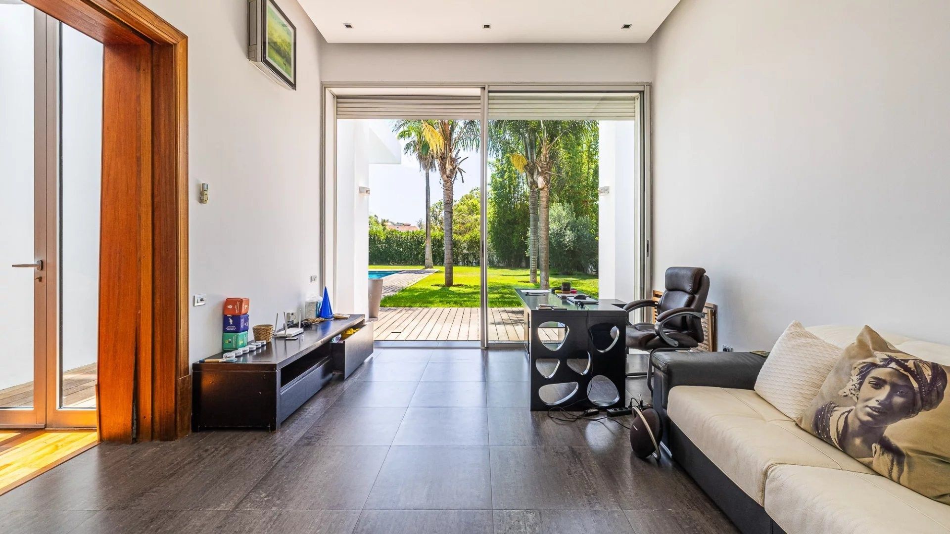 Louer Villa 8&nbsp;pièces 800&nbsp;m² Rabat