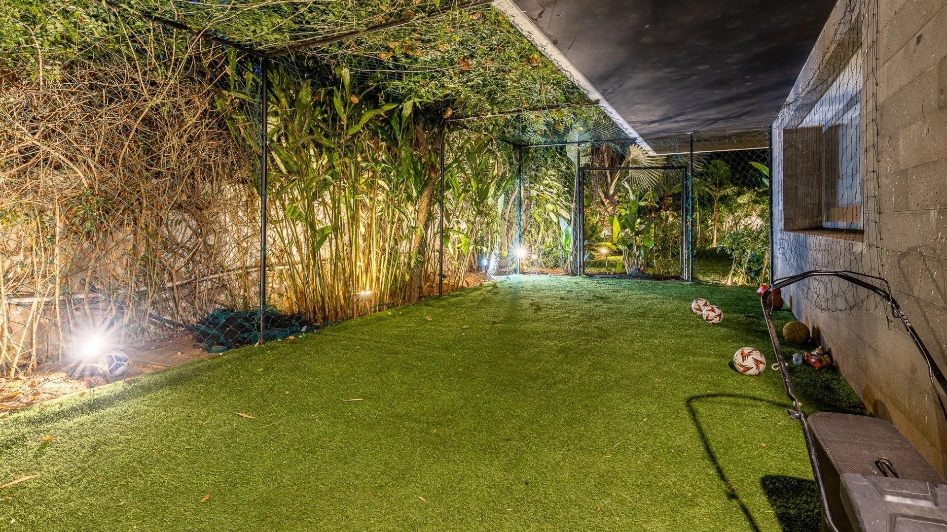 Louer Villa 7 pièces 750 m² Rabat