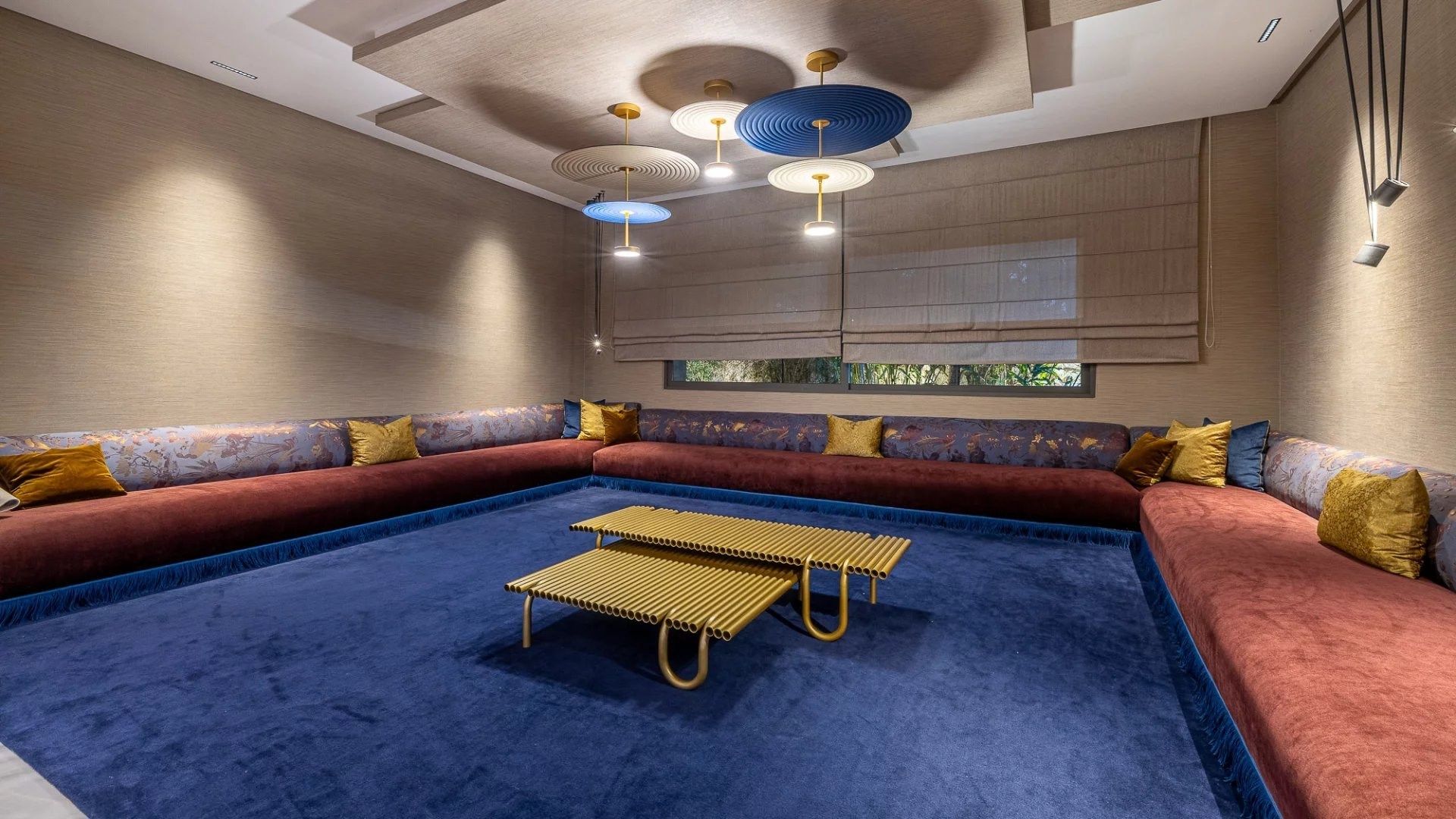 Louer Villa 7 pièces 750 m² Rabat