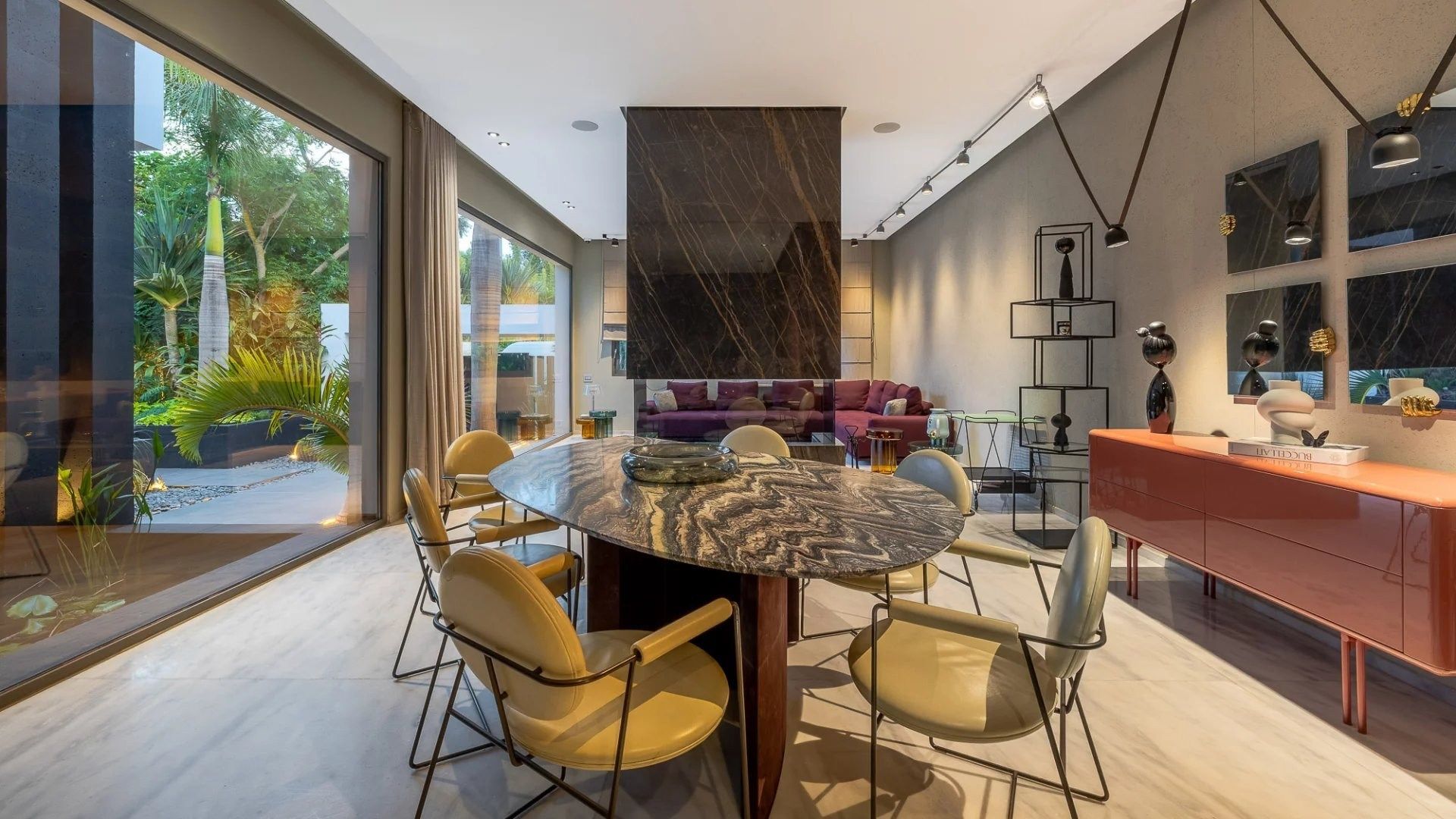 Louer Villa 7 pièces 750 m² Rabat