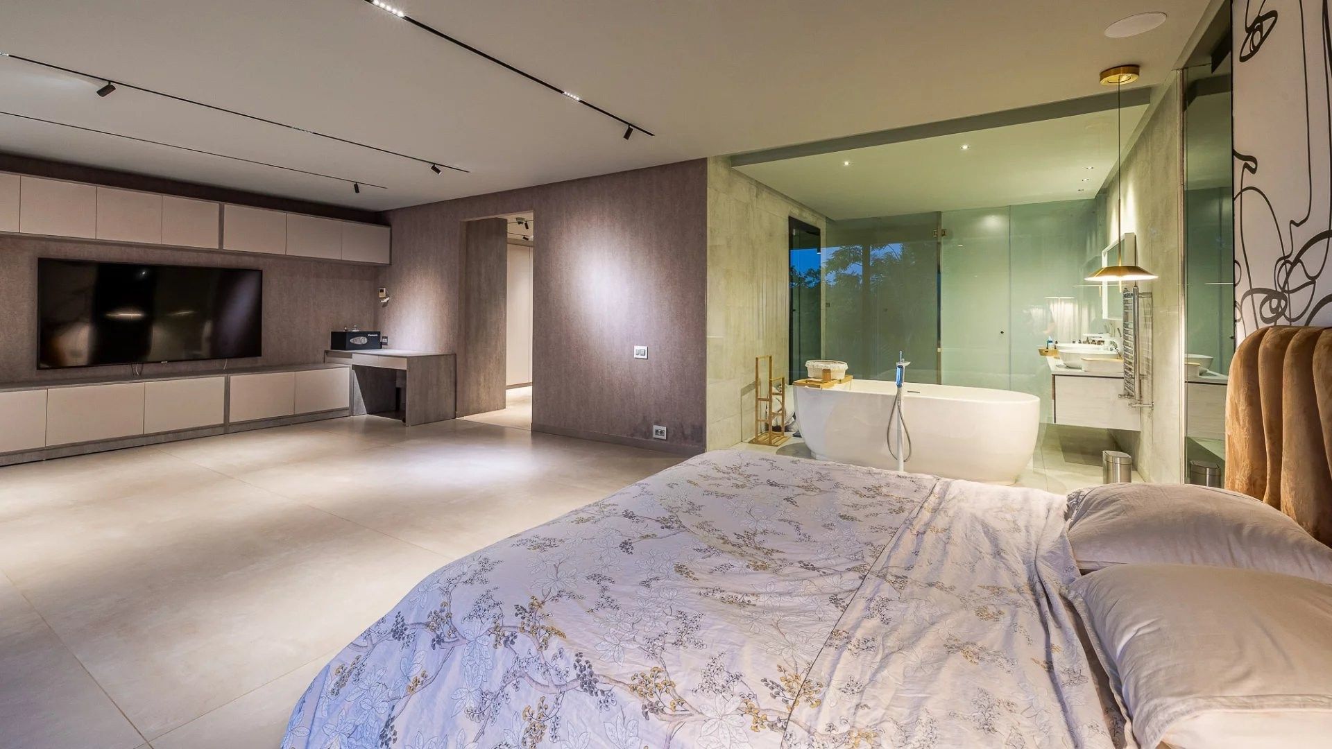 Louer Villa 7 pièces 750 m² Rabat