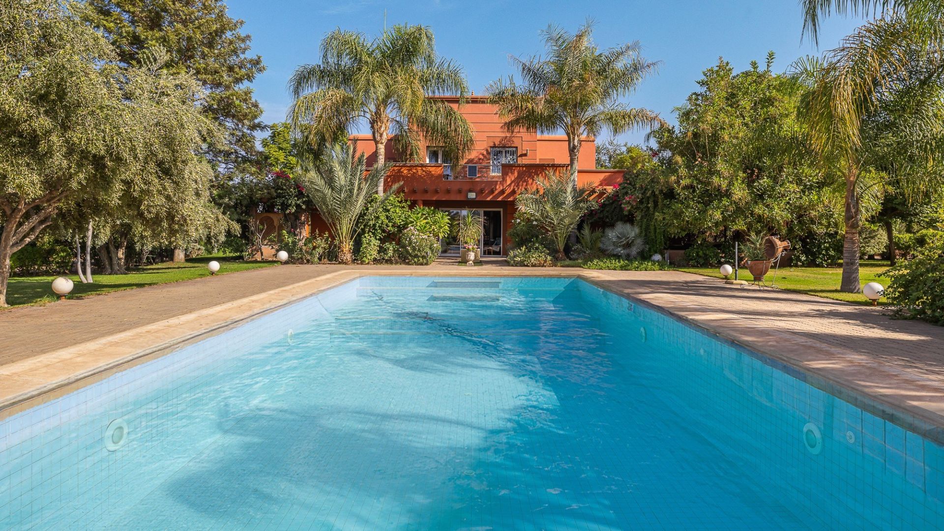 Buy Villa 9 rooms 450 m² Marrakech