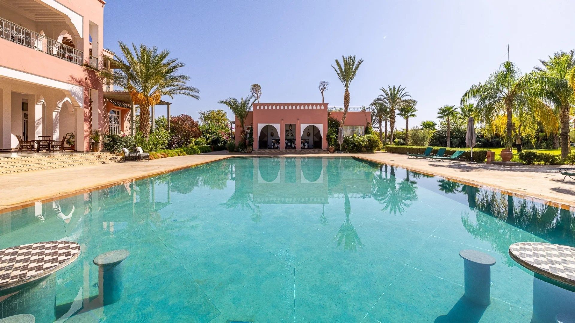 Buy Villa 24 rooms 1300 m² Marrakech