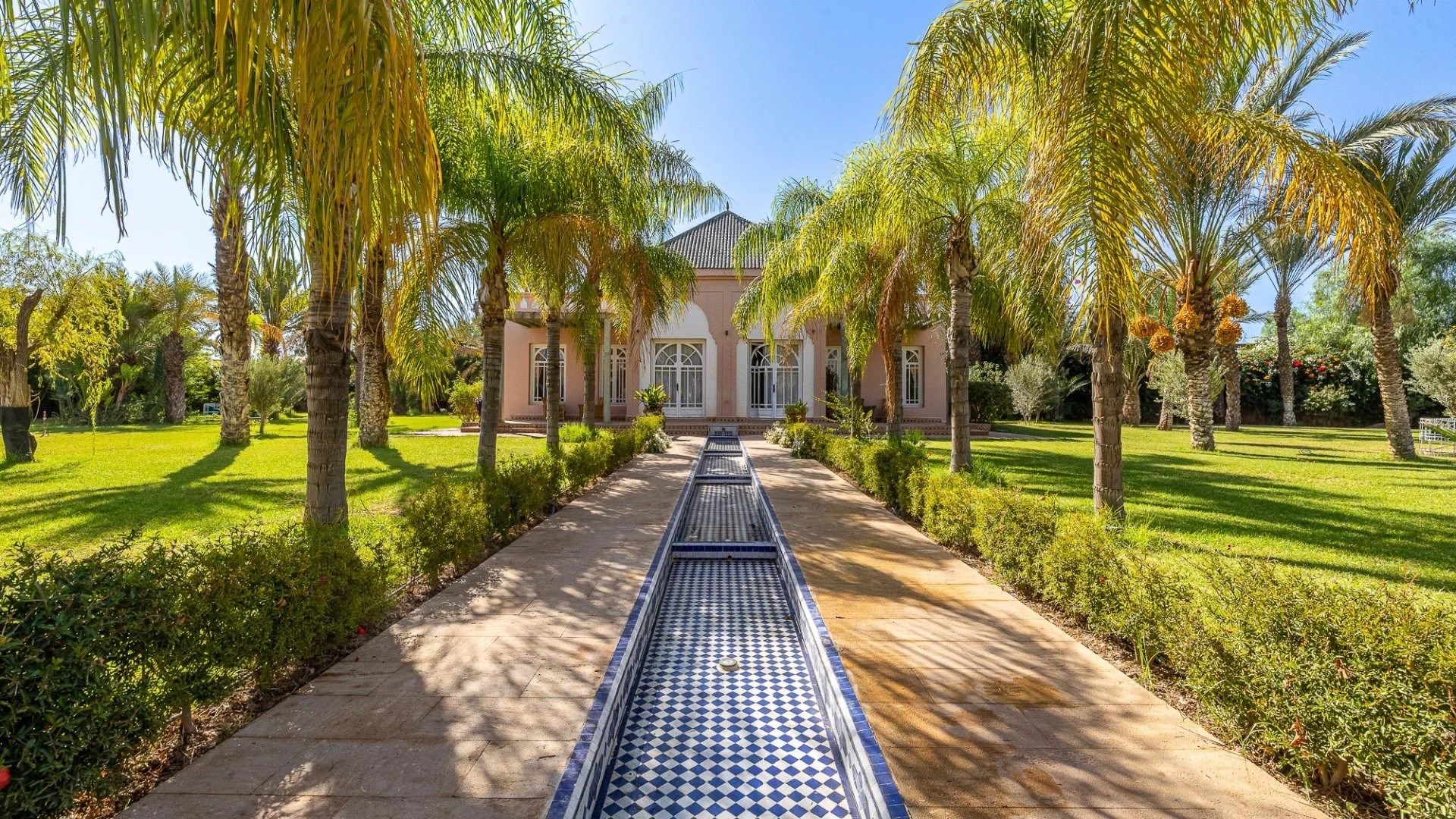 Acheter Villa 24&nbsp;pièces 1300&nbsp;m² Marrakech
