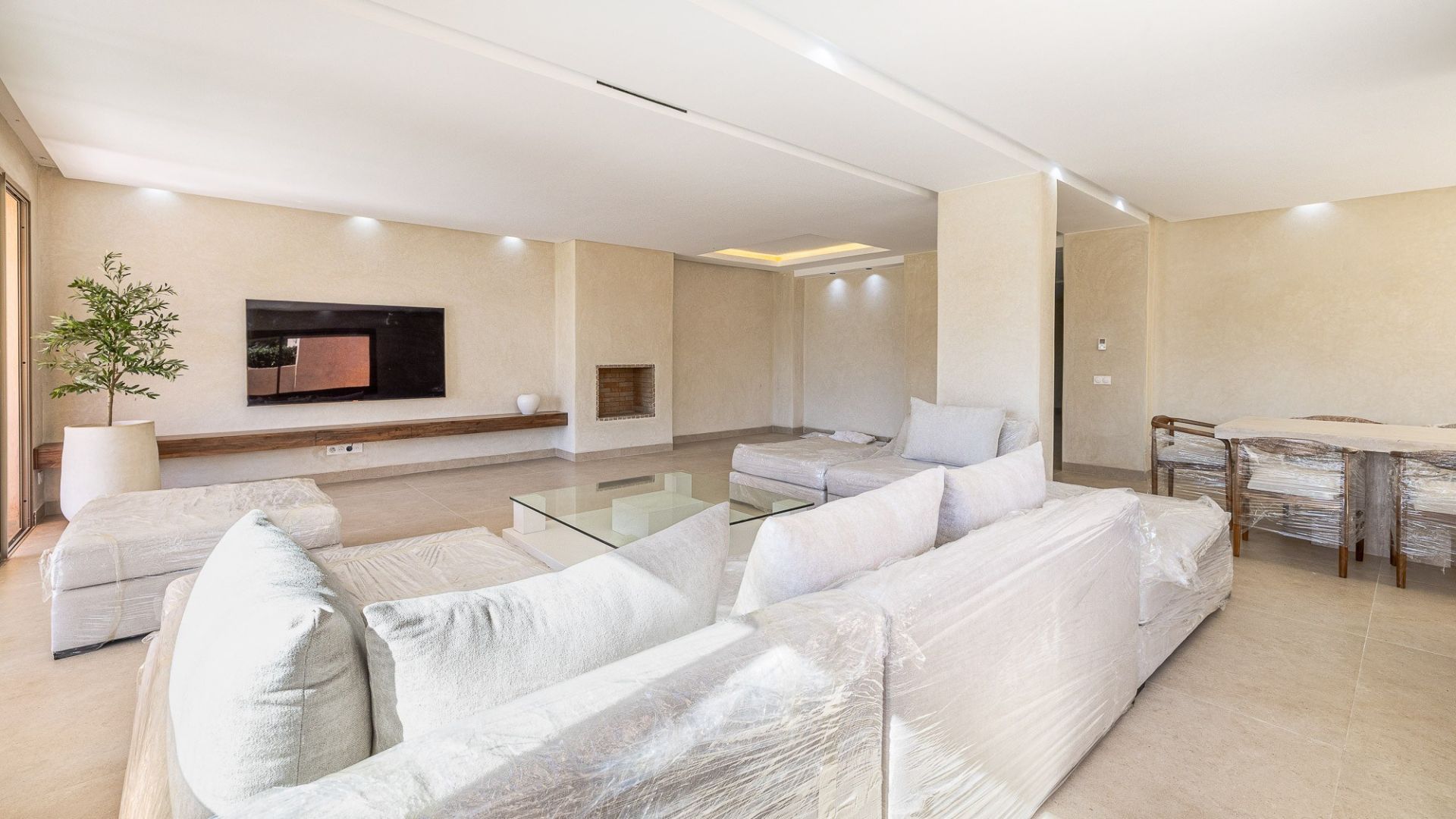 Rent Villa 8 rooms 350 m² Marrakech