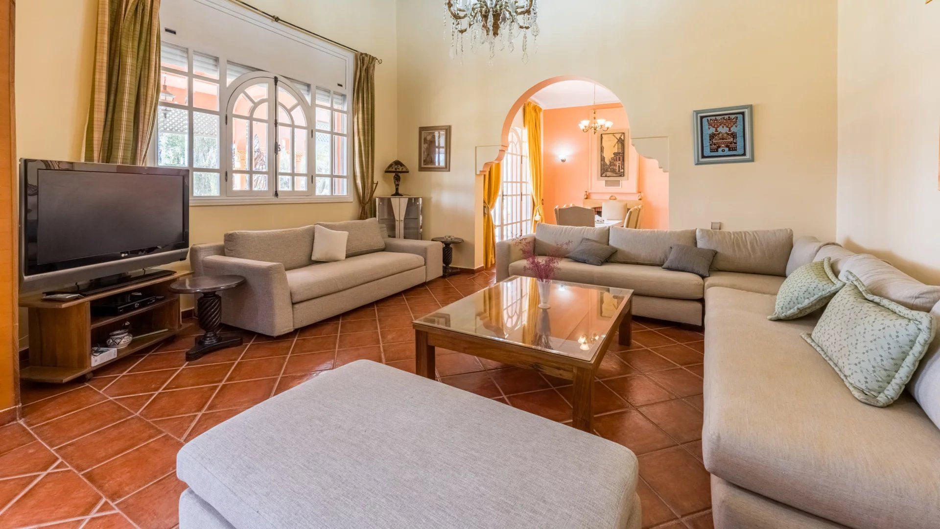 Buy Villa 6 rooms 300 m² Marrakech