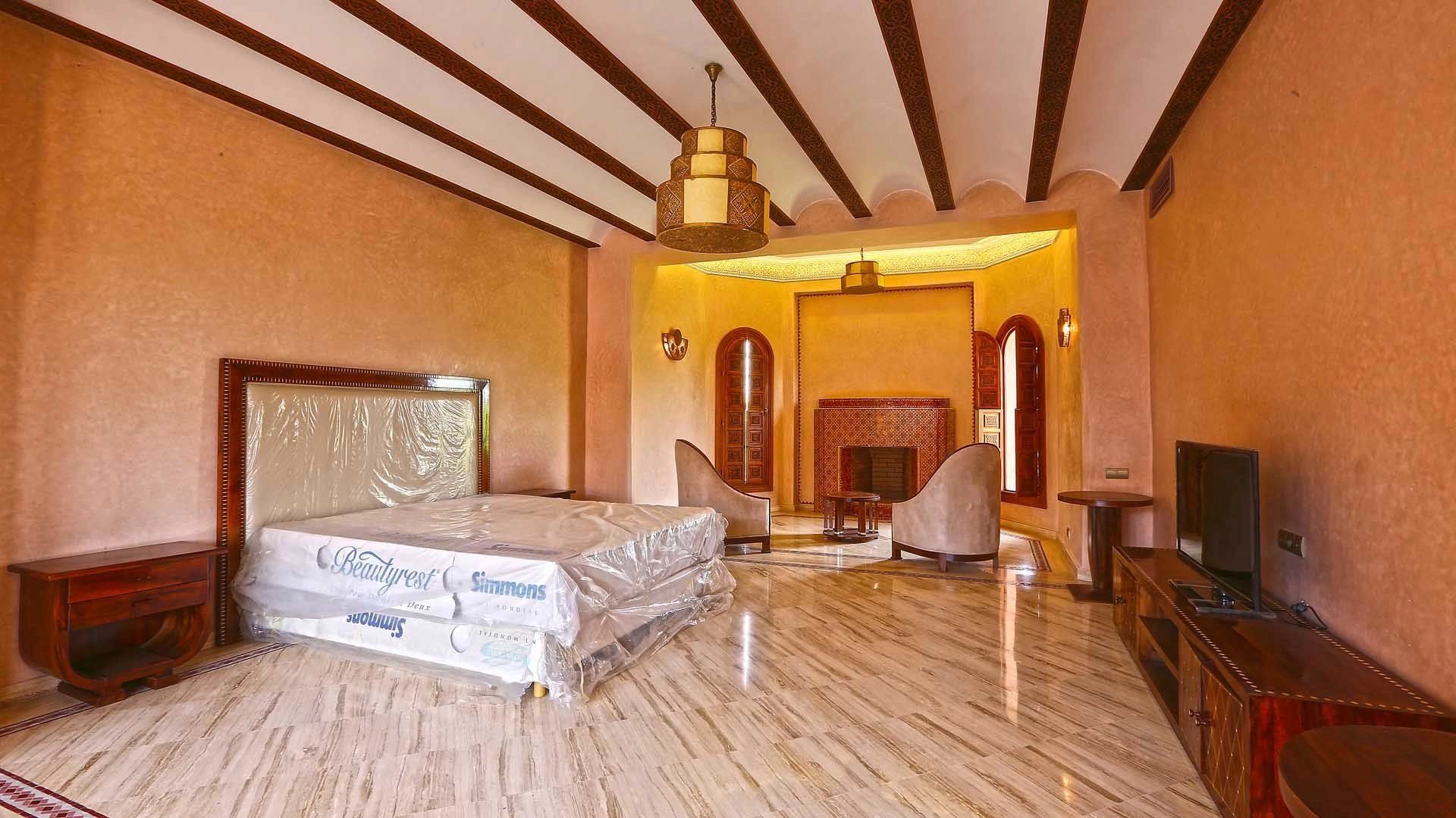 Buy Villa 18 rooms 1000 m² Marrakech