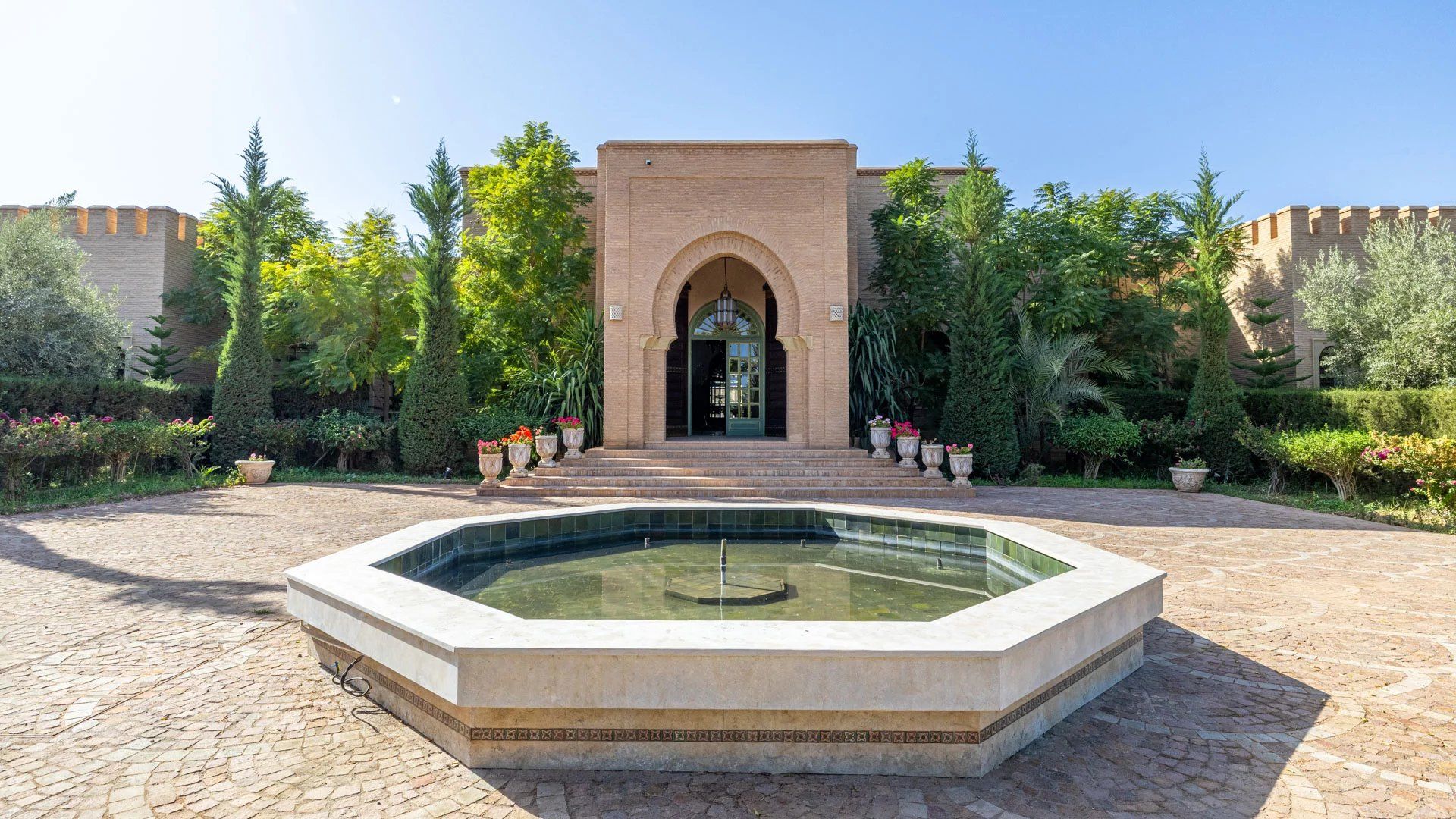 Acheter Villa 15&nbsp;pièces 1900&nbsp;m² Marrakech