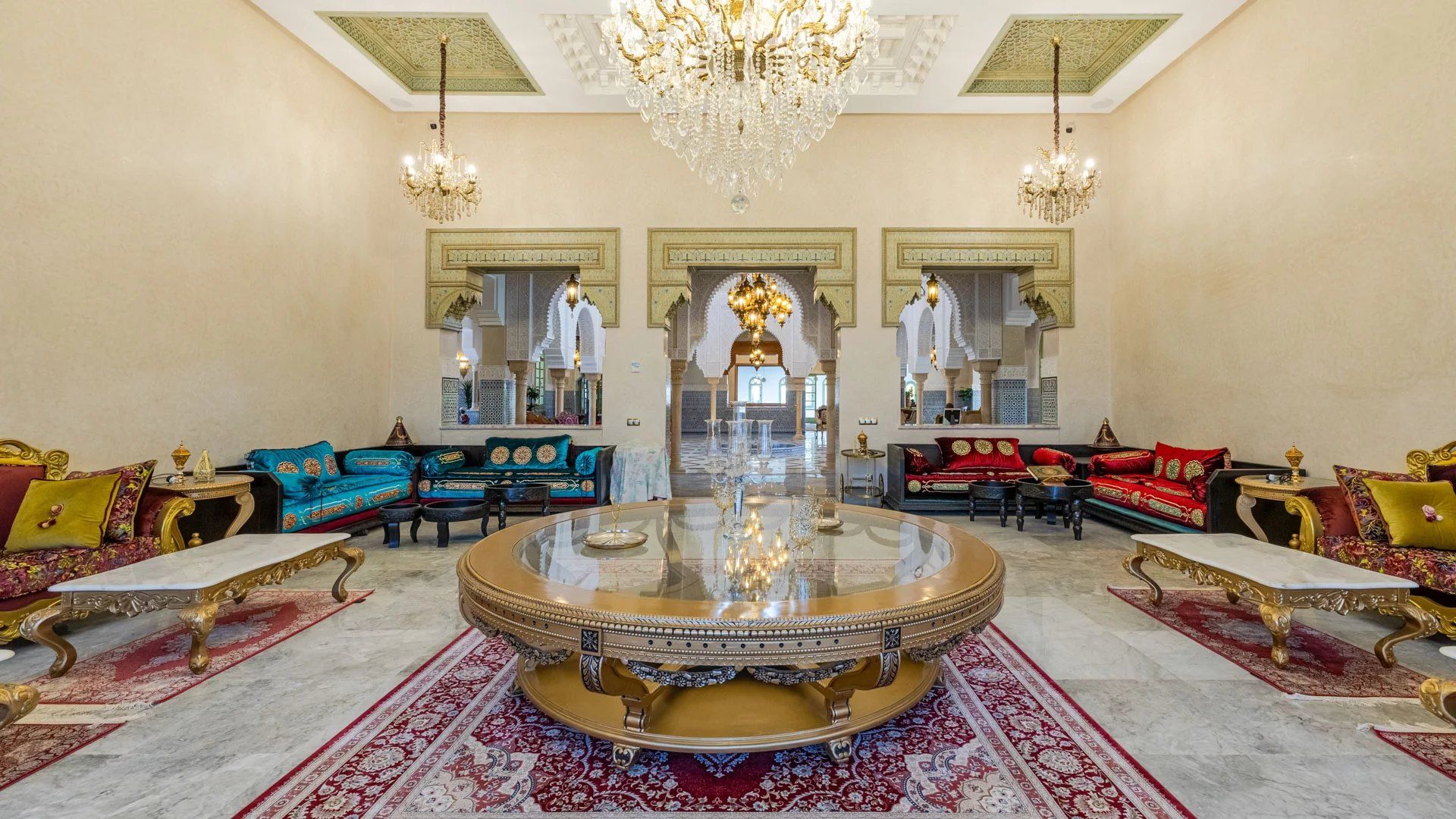 Buy Villa 15 rooms 1900 m² Marrakech