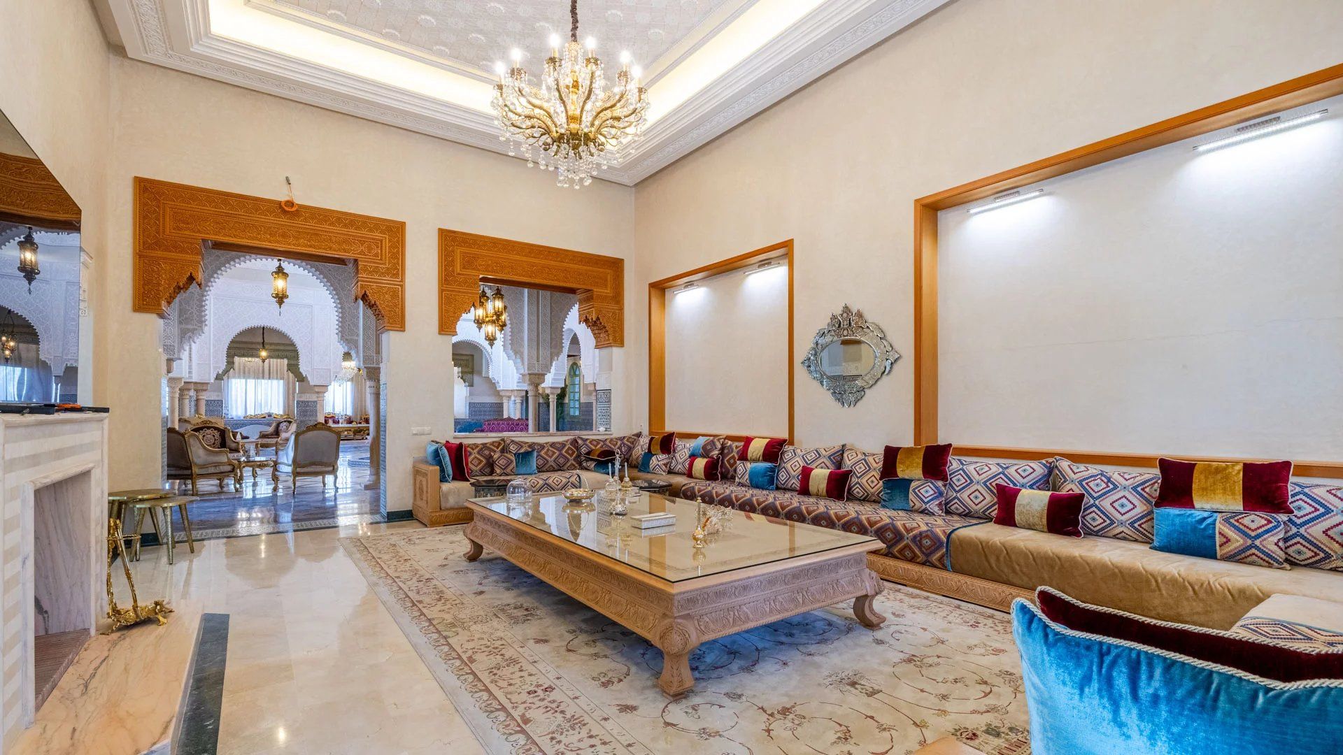 Buy Villa 15 rooms 1900 m² Marrakech