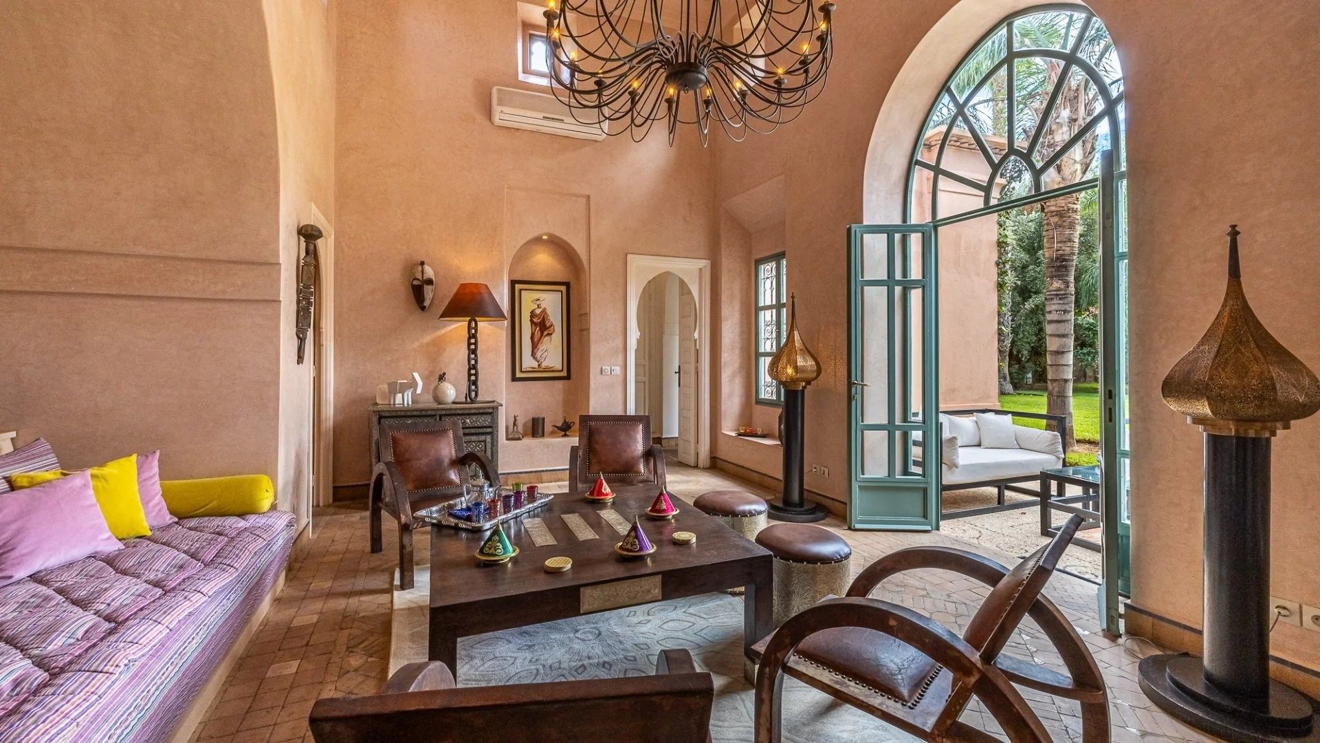 Buy Villa 8&nbsp;rooms 300&nbsp;m² Marrakech