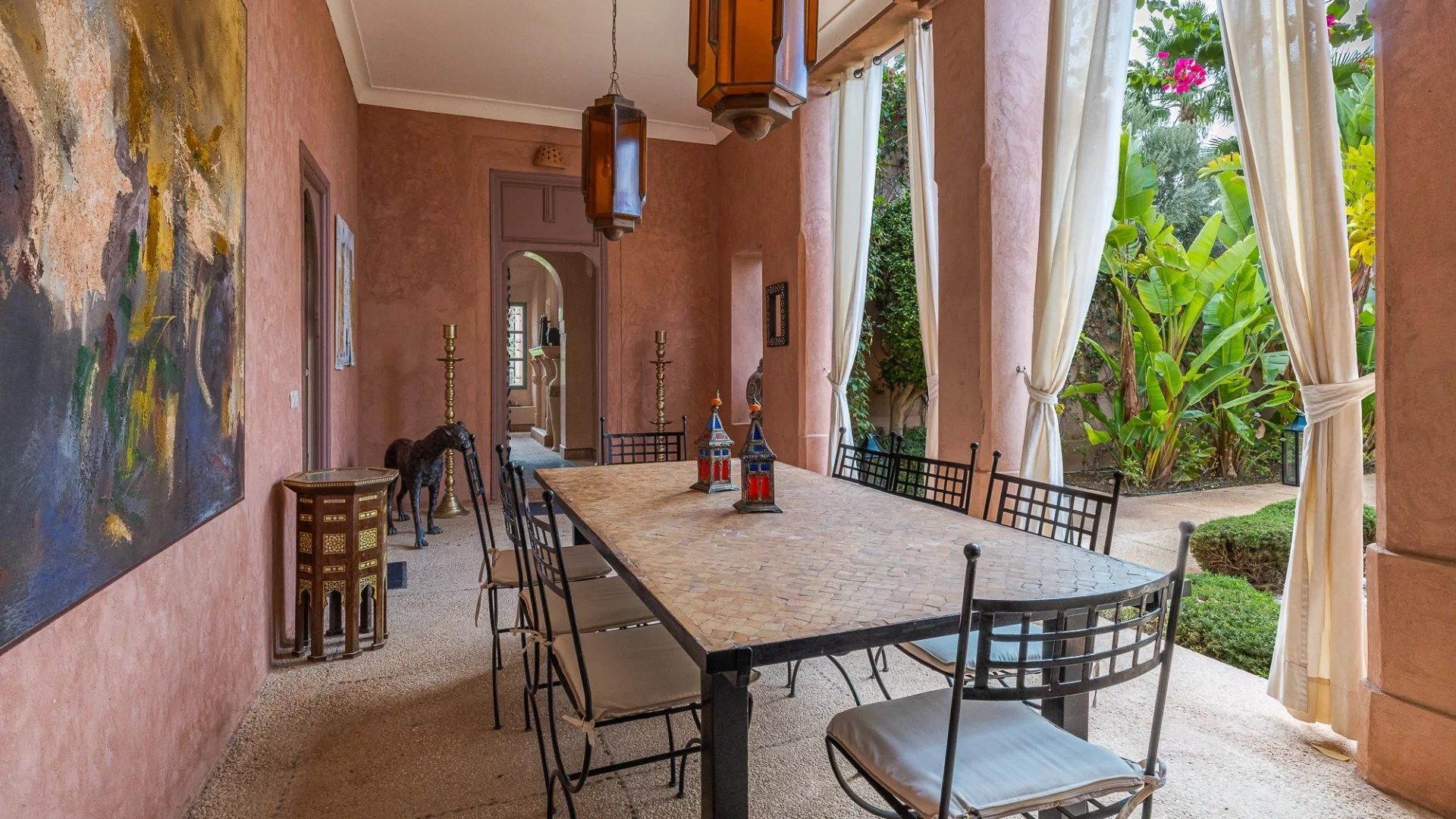 Buy Villa 8&nbsp;rooms 300&nbsp;m² Marrakech