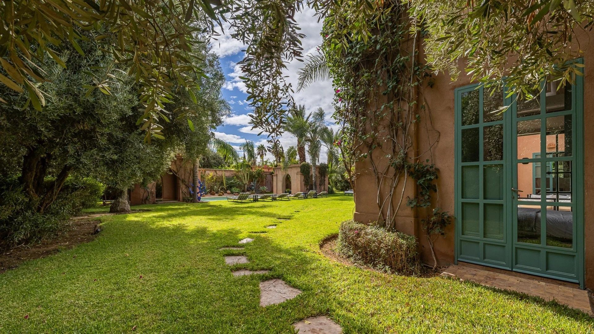 Buy Villa 8&nbsp;rooms 300&nbsp;m² Marrakech