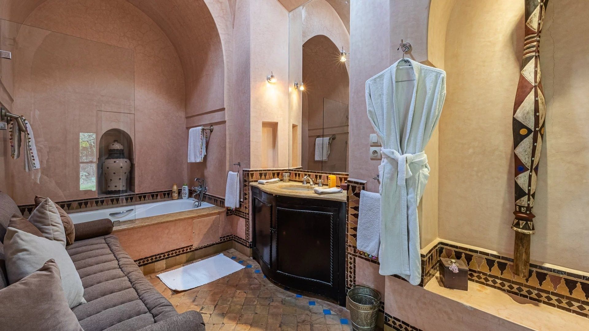 Buy Villa 8&nbsp;rooms 300&nbsp;m² Marrakech