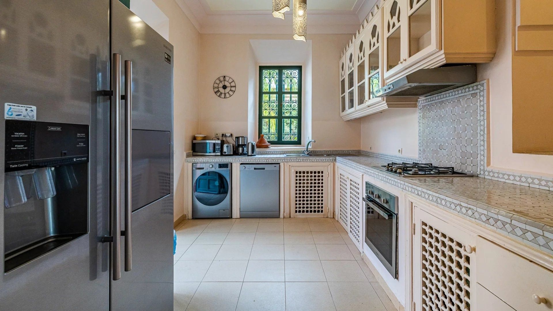 Buy Villa 8&nbsp;rooms 300&nbsp;m² Marrakech