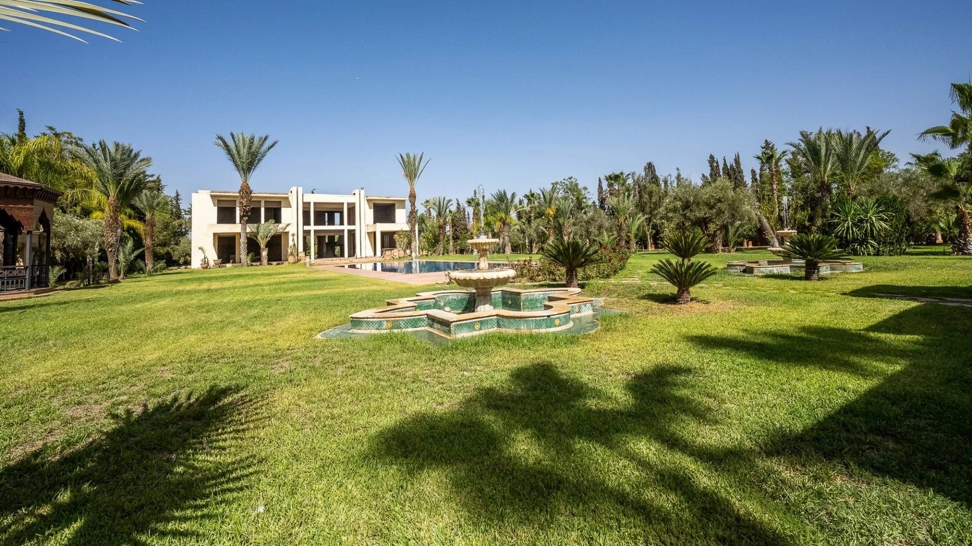 Acheter Villa 8&nbsp;pièces 1044&nbsp;m² Marrakech