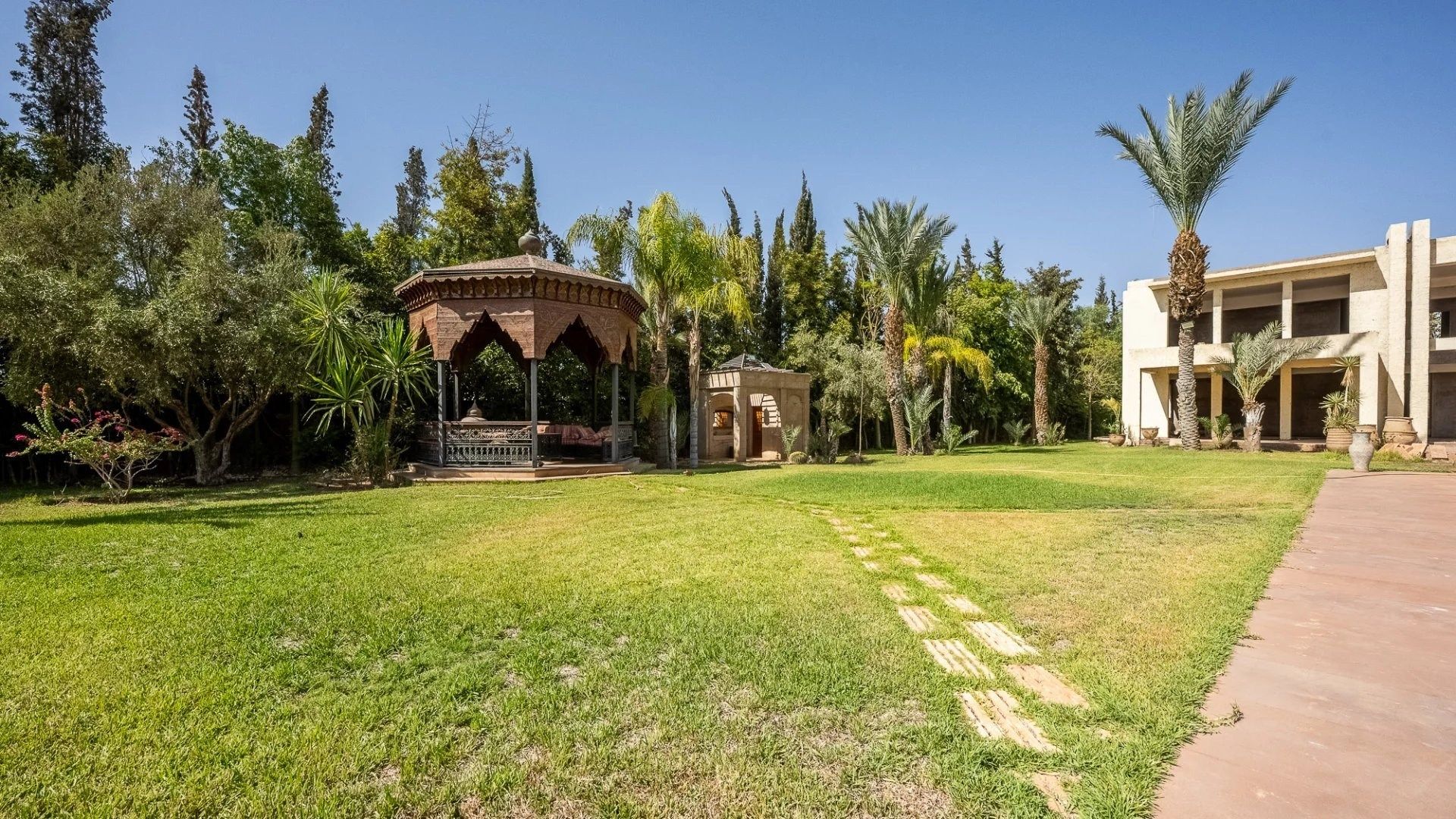 Acheter Villa 8&nbsp;pièces 1044&nbsp;m² Marrakech