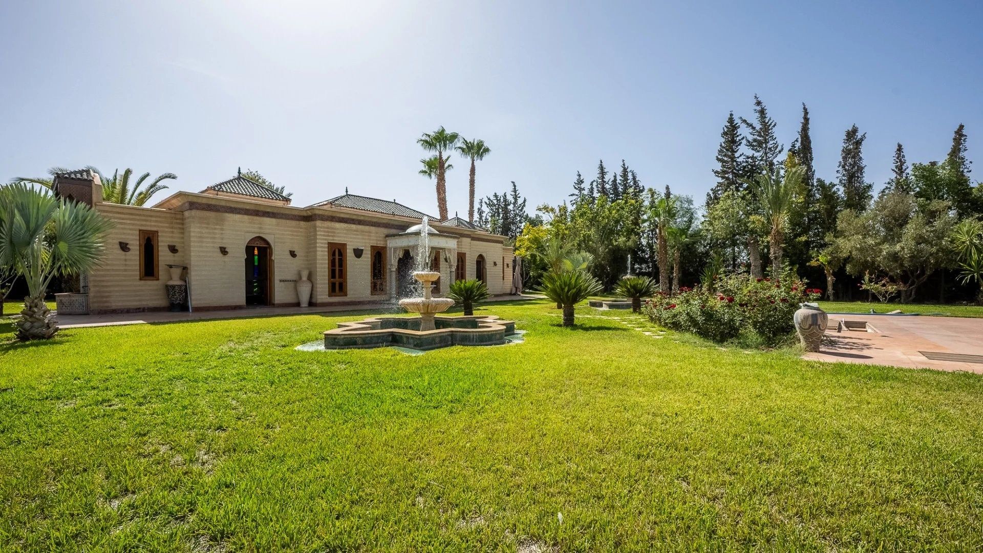 Acheter Villa 8&nbsp;pièces 1044&nbsp;m² Marrakech