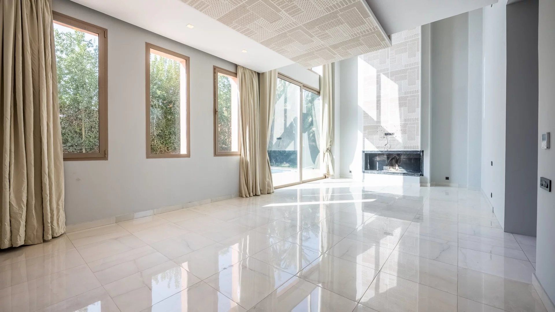 Rent Villa 7 rooms 400 m² Marrakech