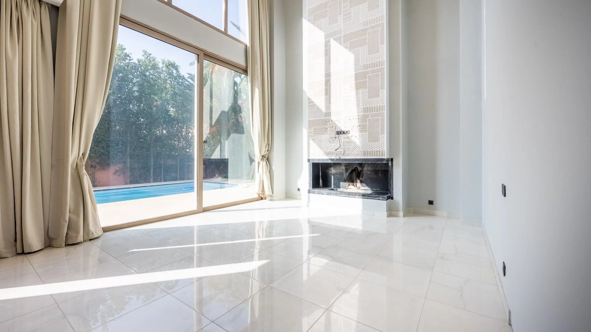 Rent Villa 7 rooms 400 m² Marrakech