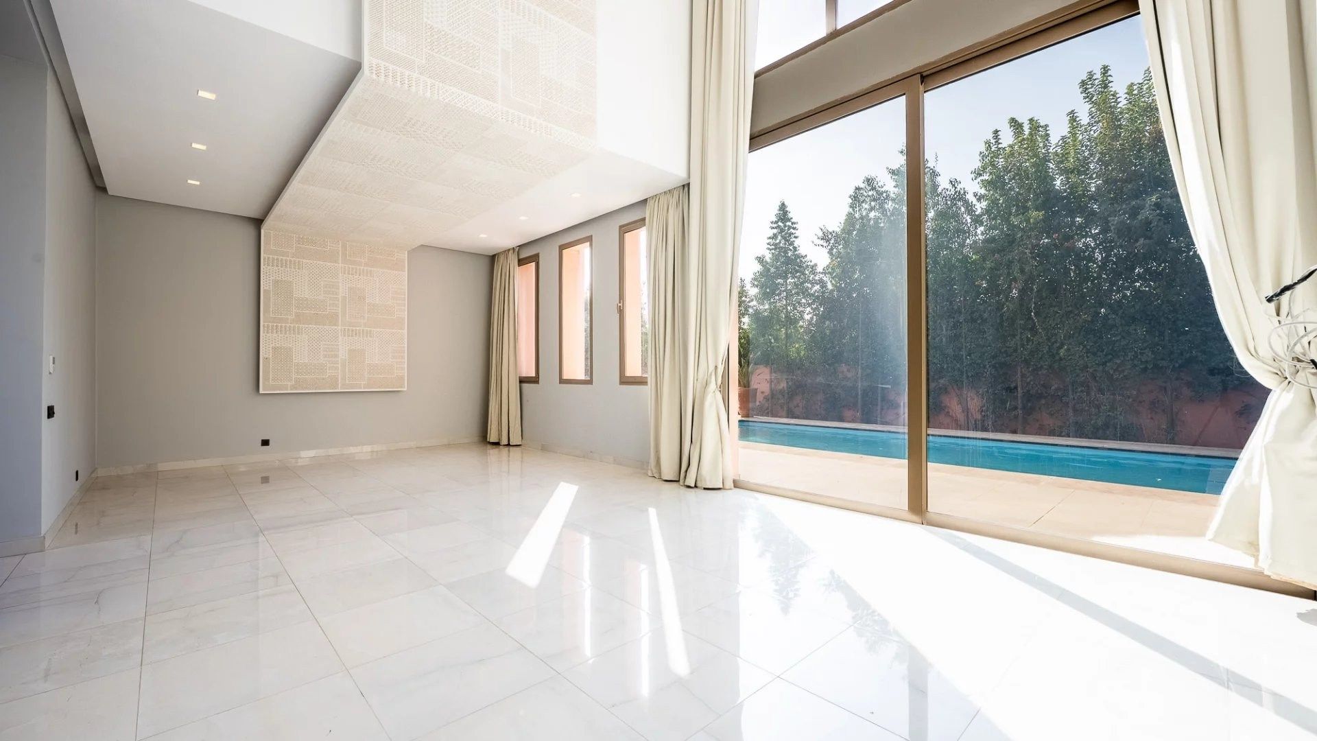 Rent Villa 7 rooms 400 m² Marrakech