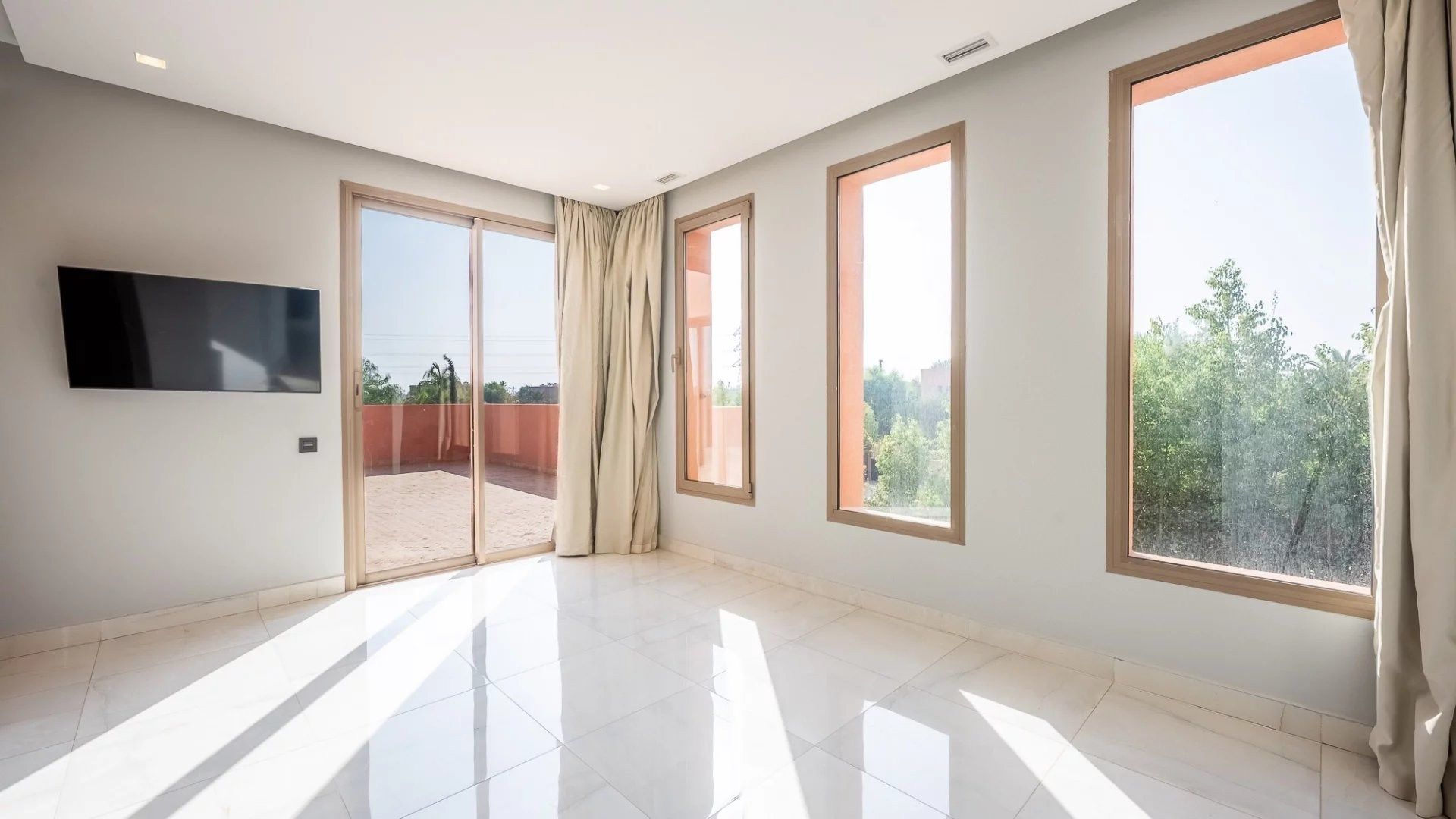 Rent Villa 7 rooms 400 m² Marrakech