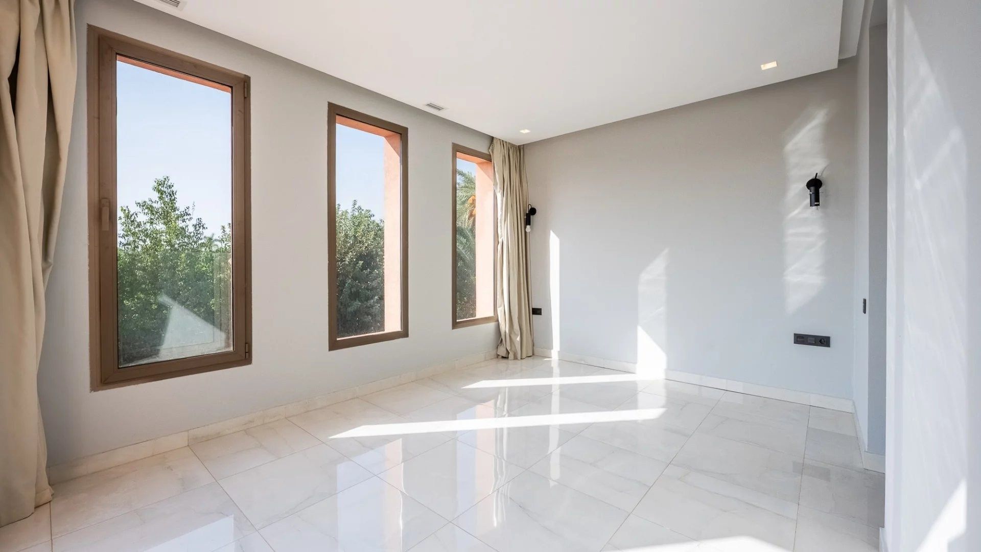 Rent Villa 7 rooms 400 m² Marrakech