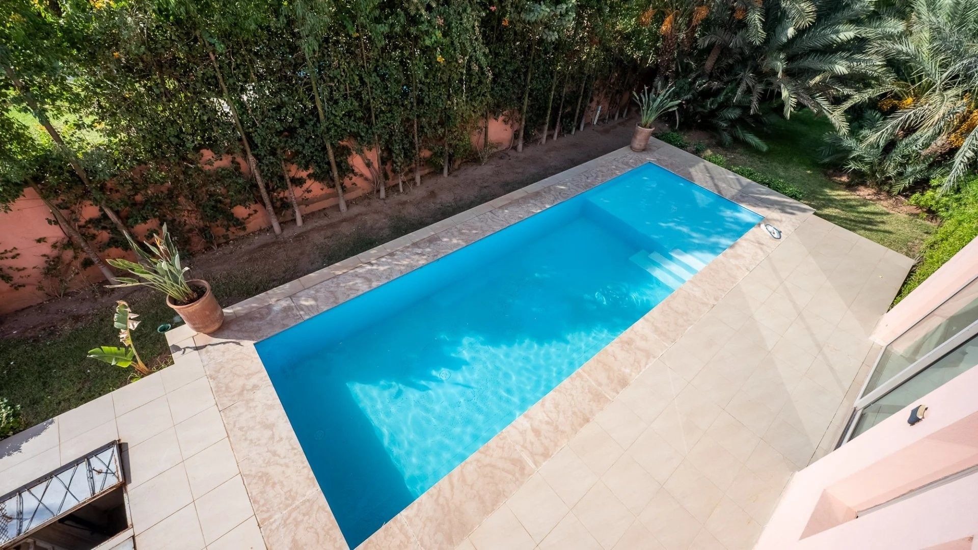 Rent Villa 7 rooms 400 m² Marrakech